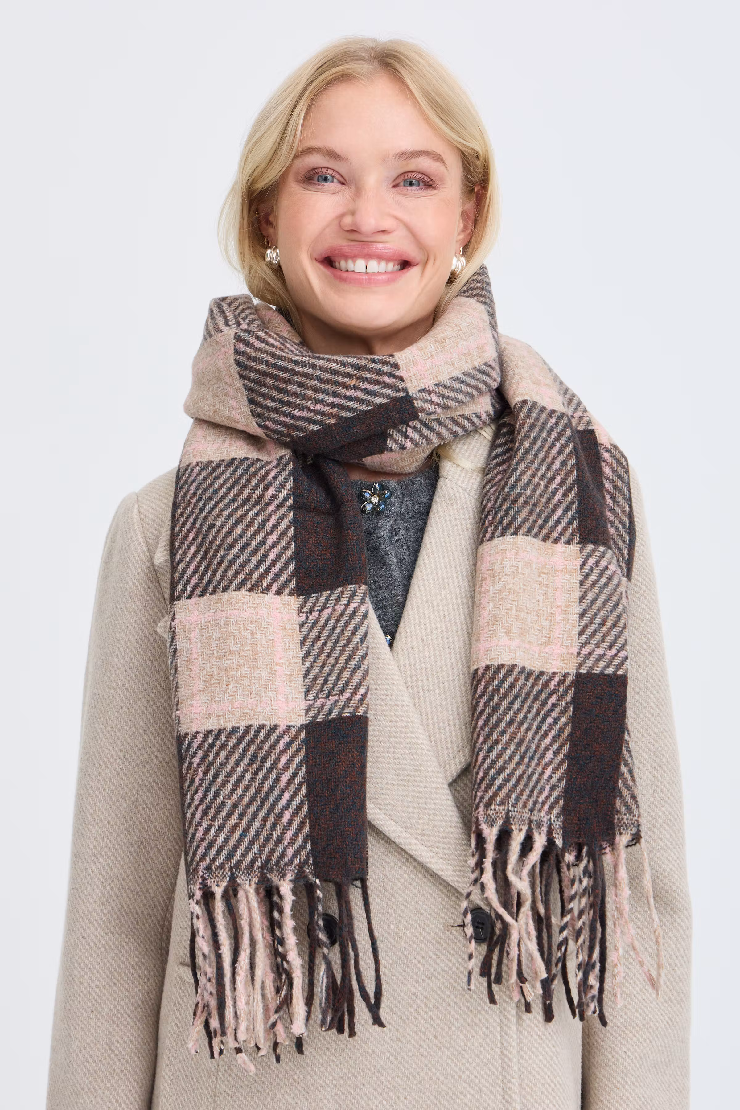 BYWALVIA Skjerf LOOKBOOK DETAIL 20819627-900013537
