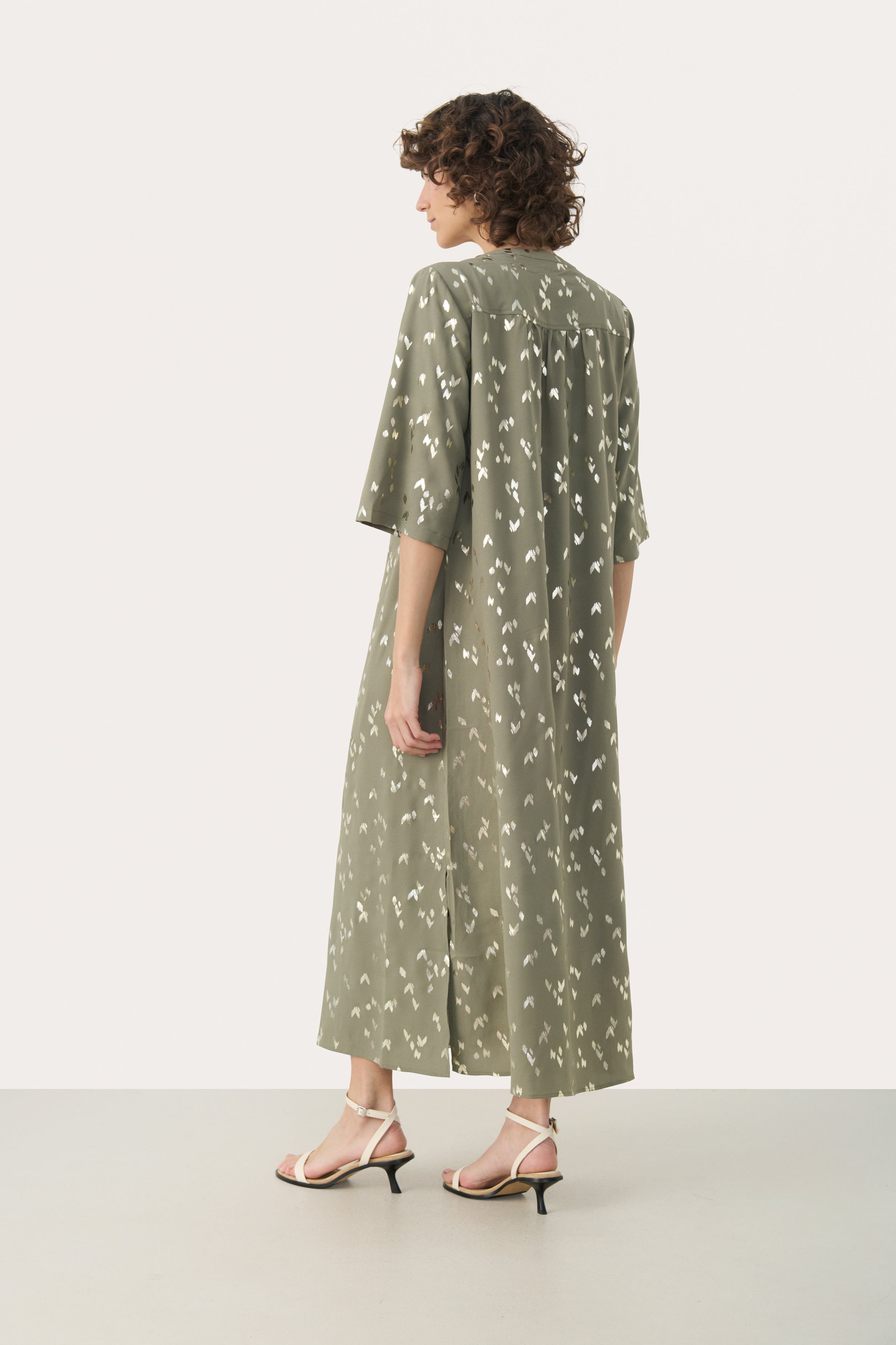 BeritPW Dress LOOKBOOK BACK 30309906-304028