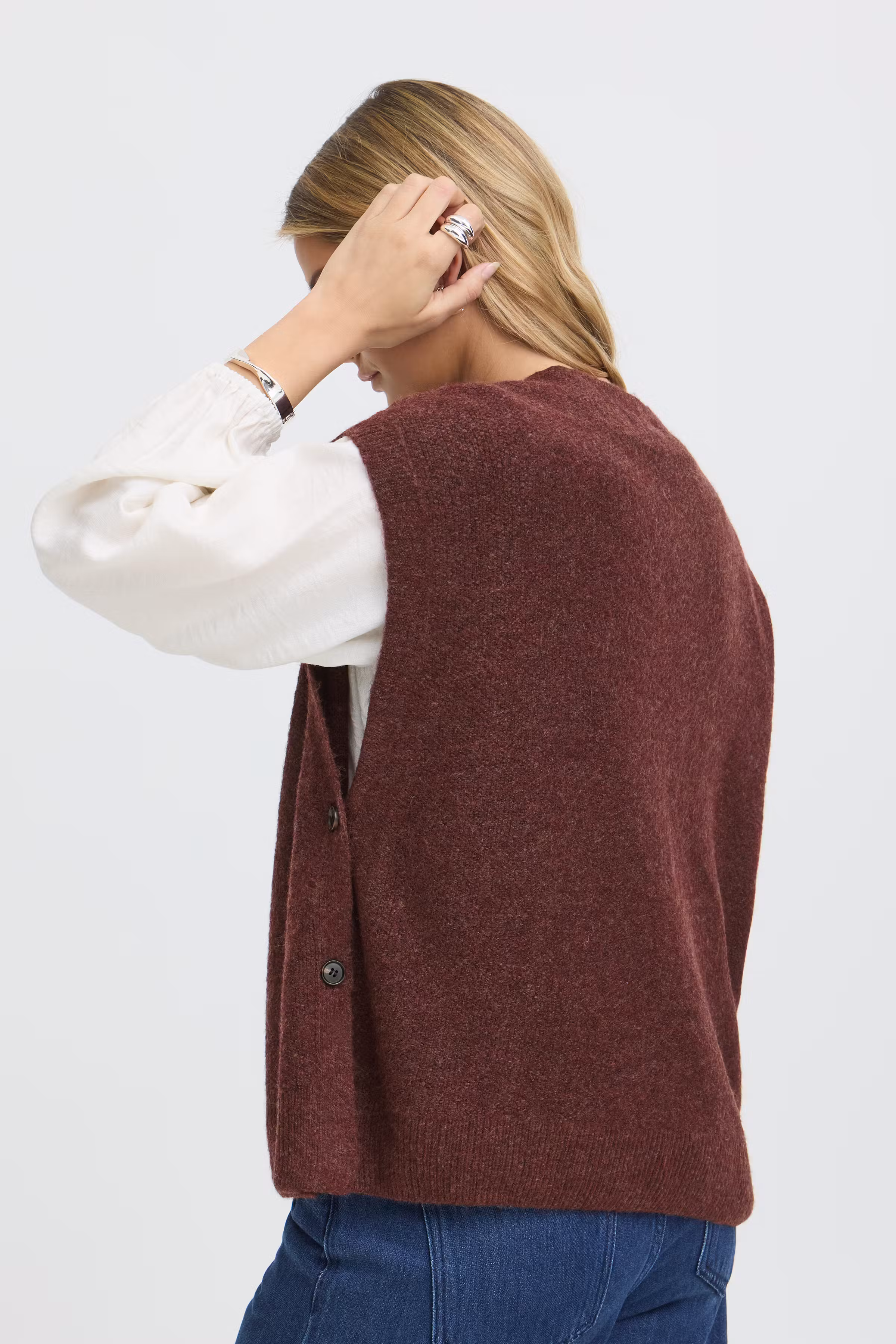 FRELISE Poncho LOOKBOOK BACK 20618131-1913211
