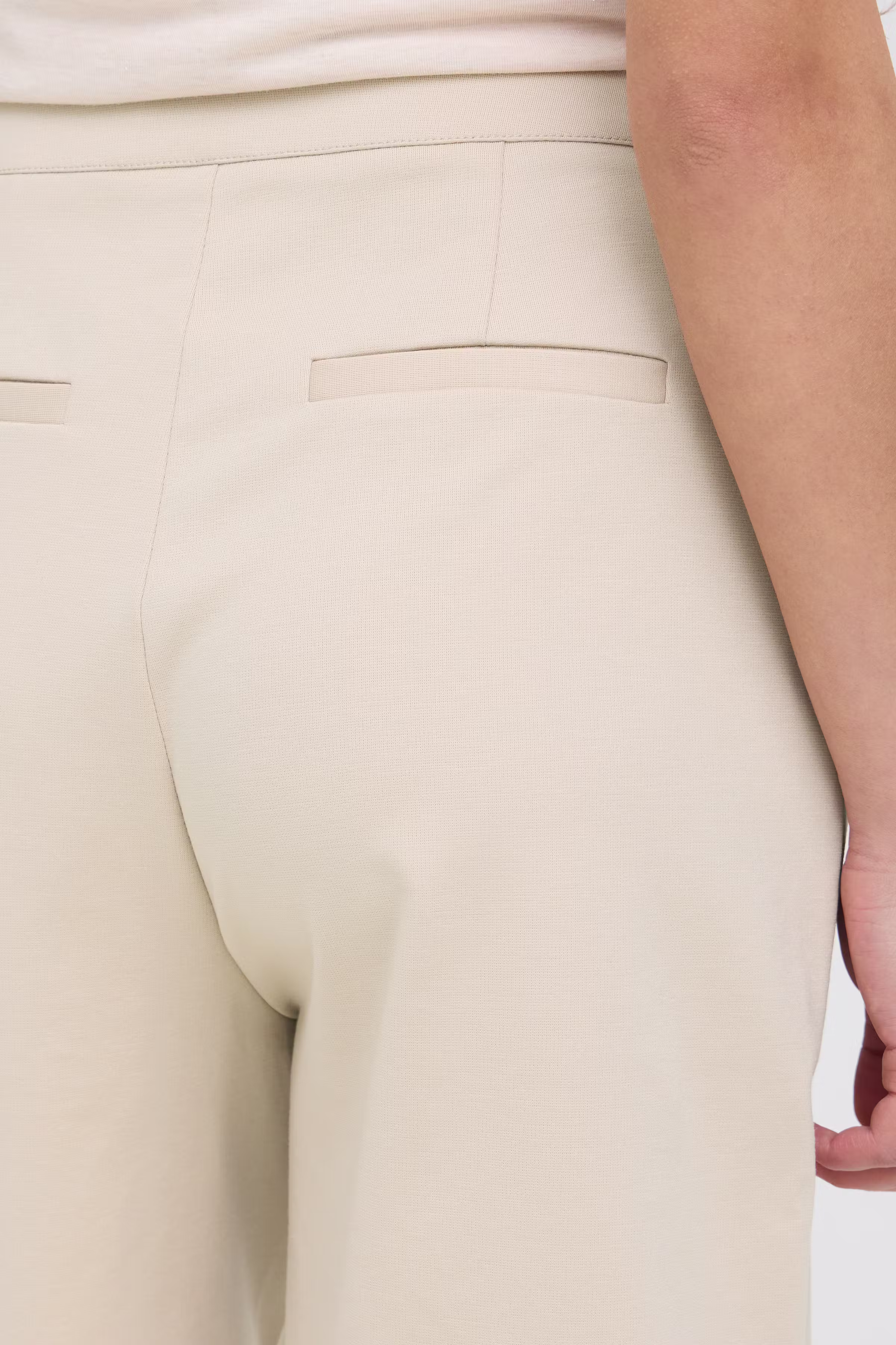 IHKATE Bermuda LOOKBOOK DETAIL 20126026-151308