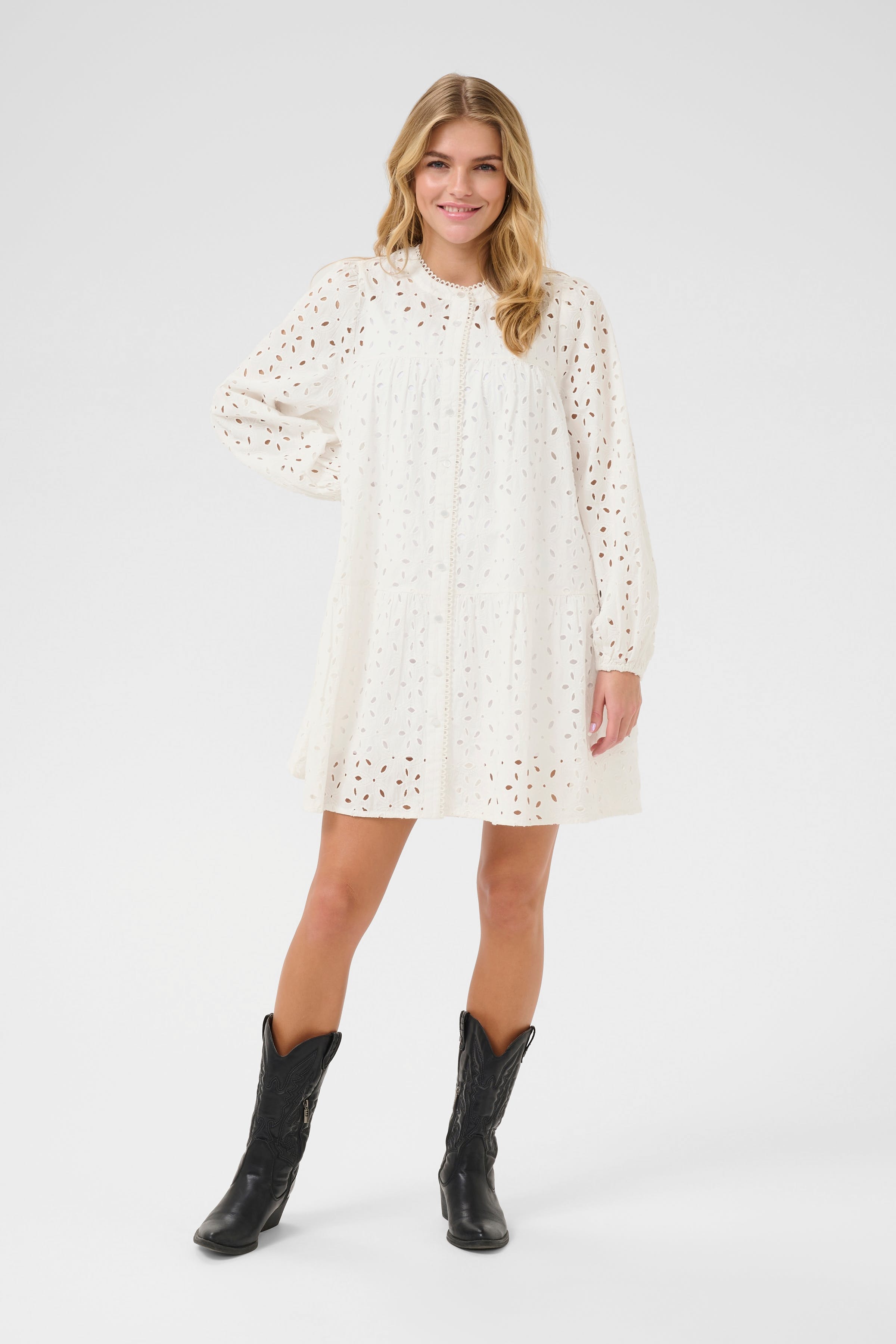 KAsilinia Klänning LOOKBOOK FRONT 10509688-110602