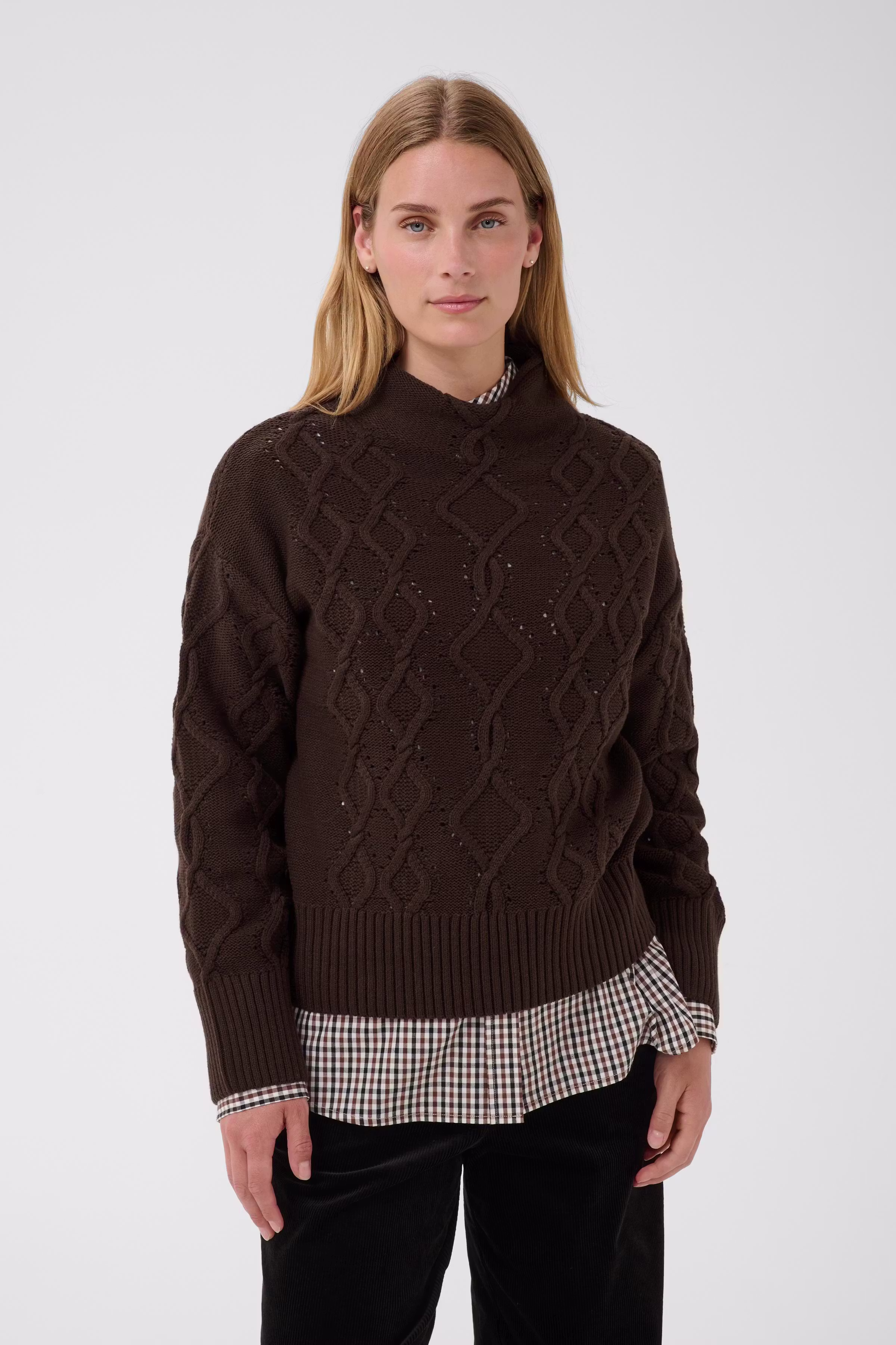 CharnelPW Pullover LOOKBOOK FRONT 30310779-191106
