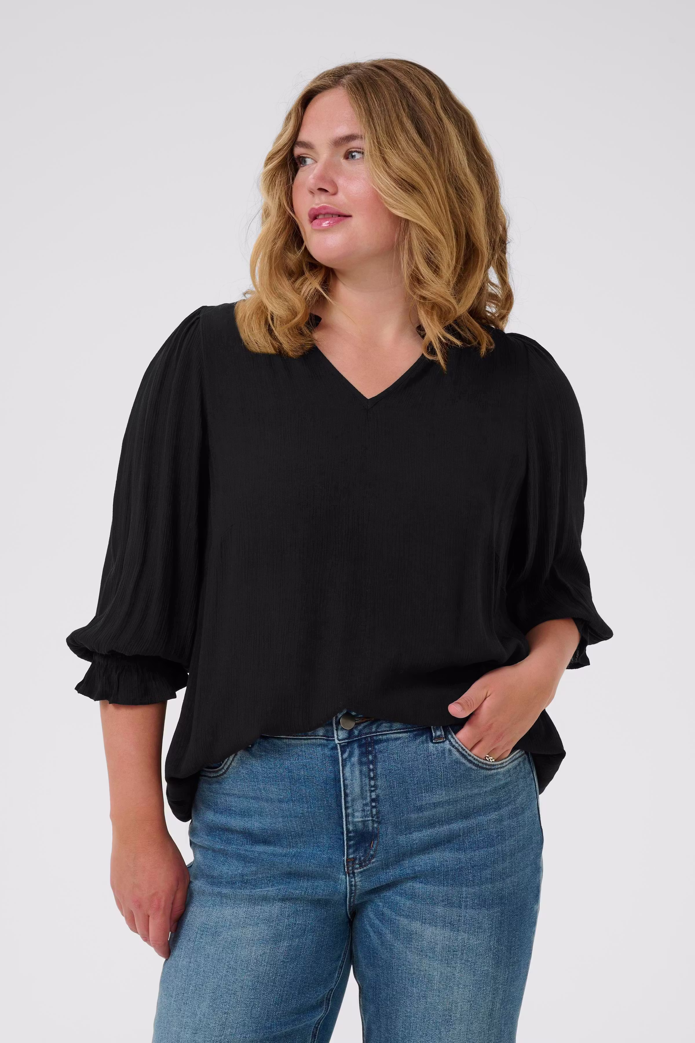 KCkiv Blouse LOOKBOOK FRONT 10583715-100121