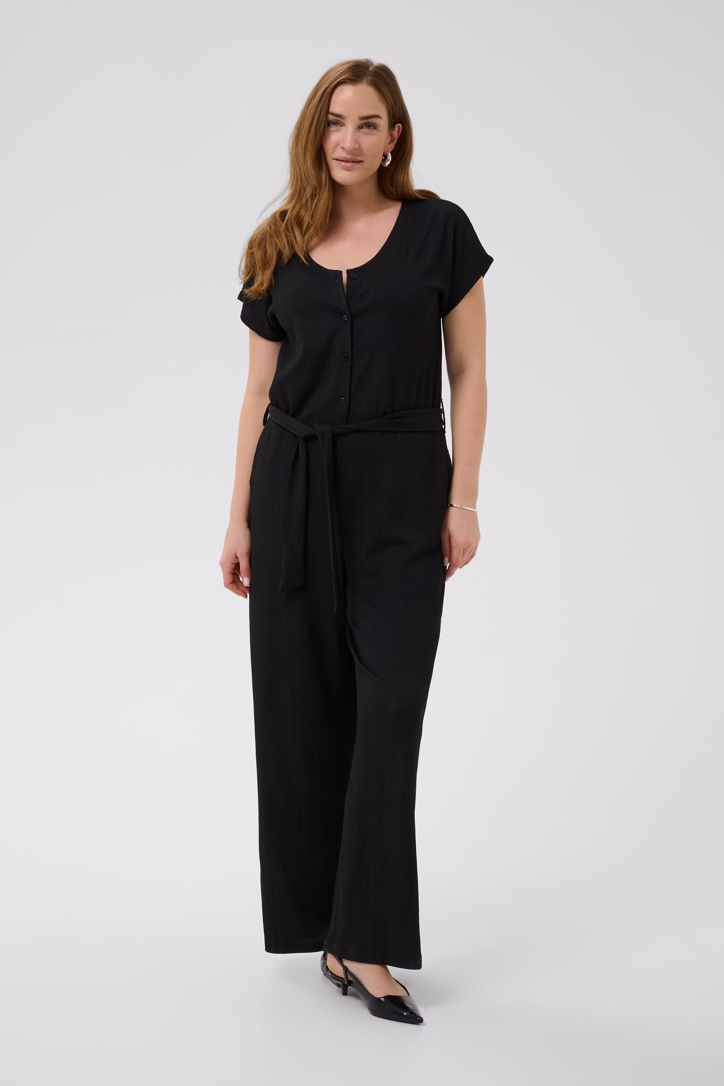 BPloretta Jumpsuit LOOKBOOK FRONT 40200112-100121