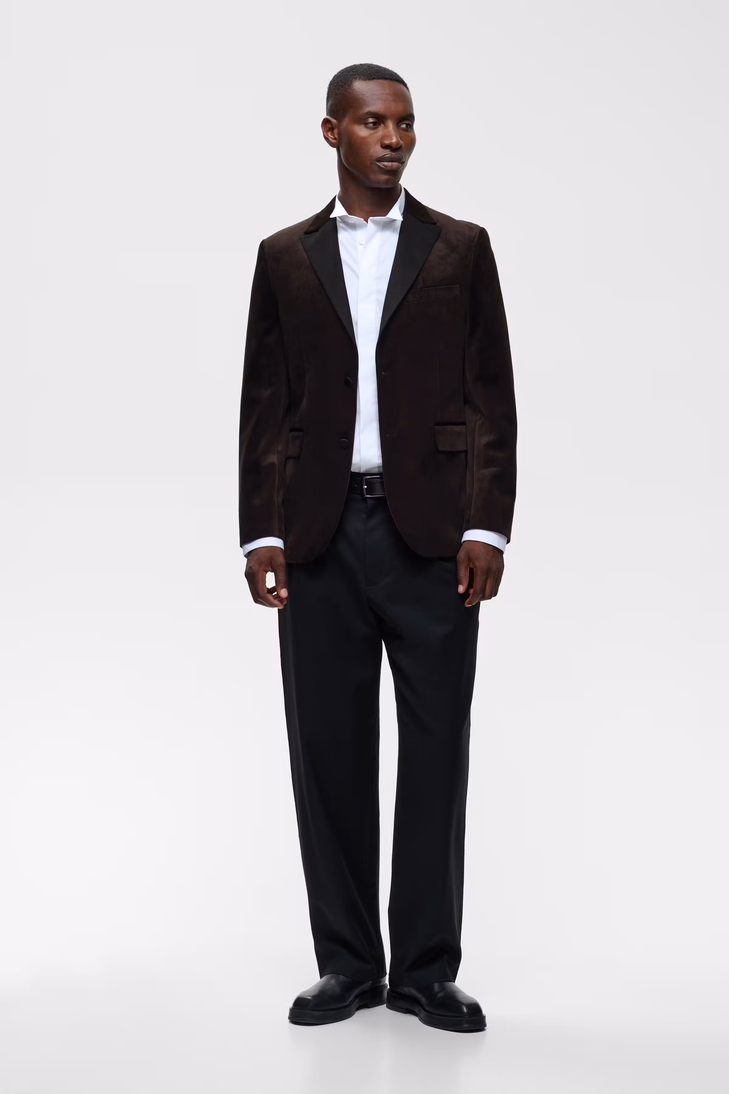 MAcharles Blazer LOOKBOOK FRONT 30209401-191109