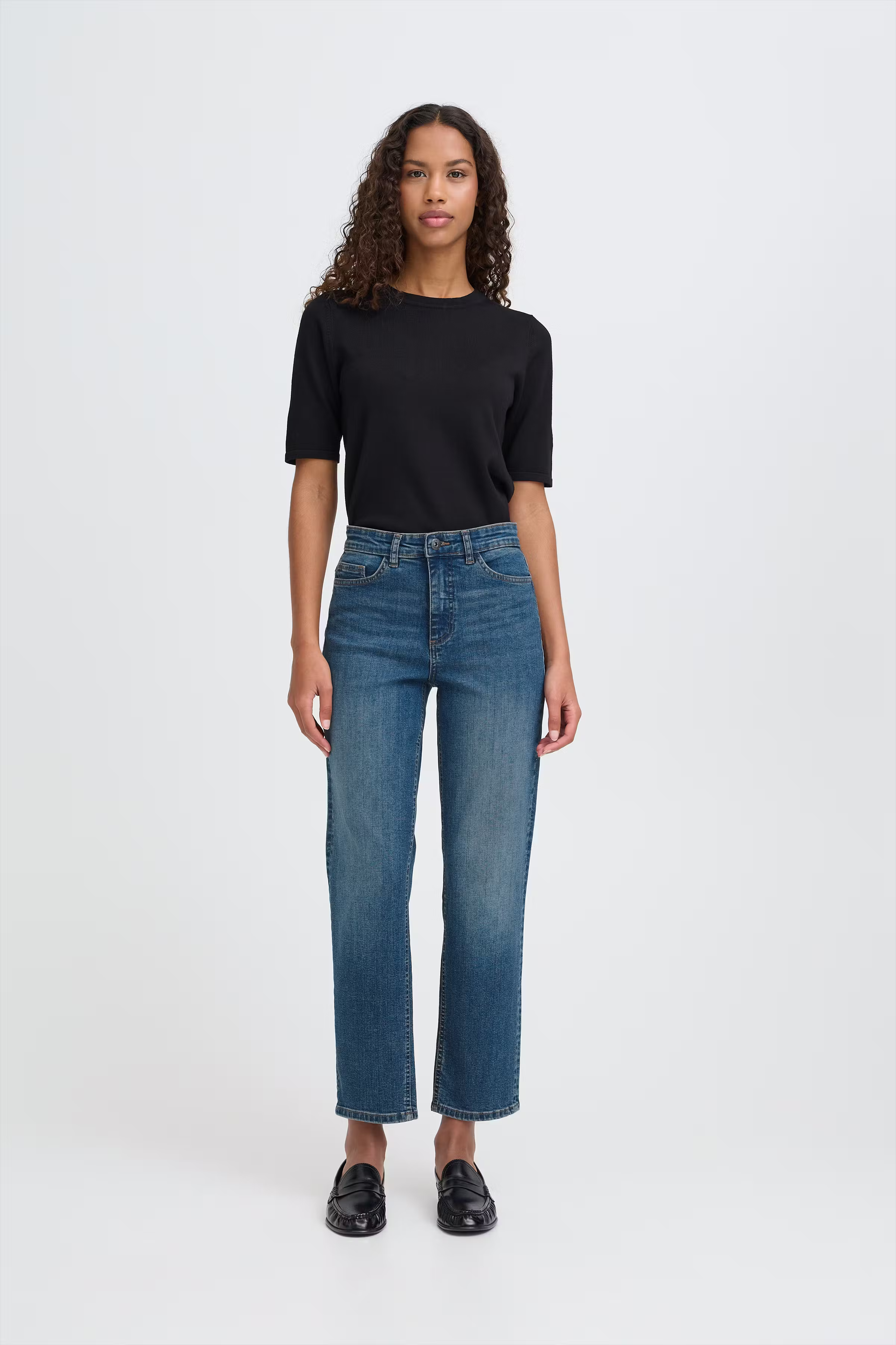 IHTWIGGY RAVEN Jeans LOOKBOOK FRONT 20110967-19037