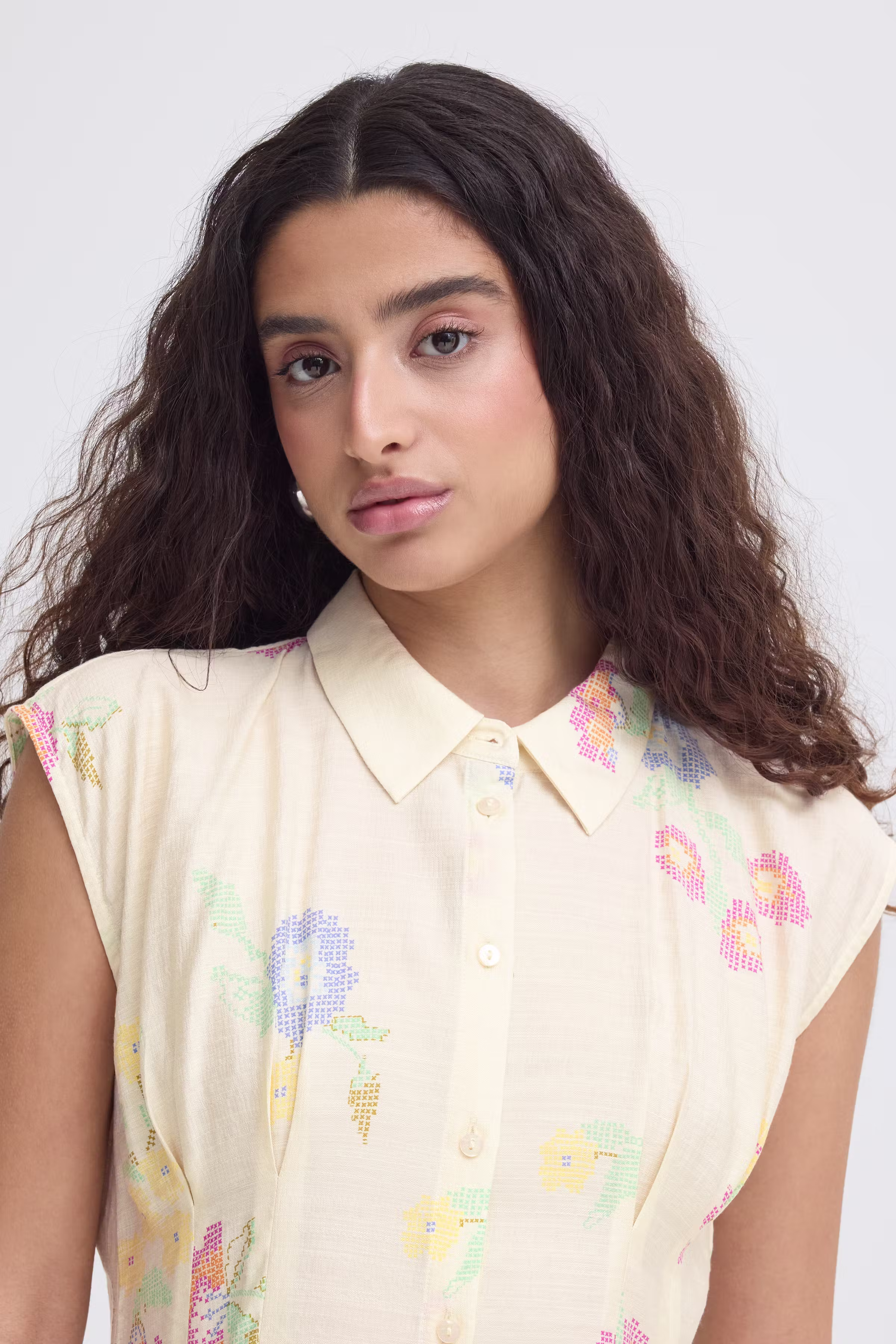 IHGINNI Skjorte LOOKBOOK DETAIL 20125973-900007522