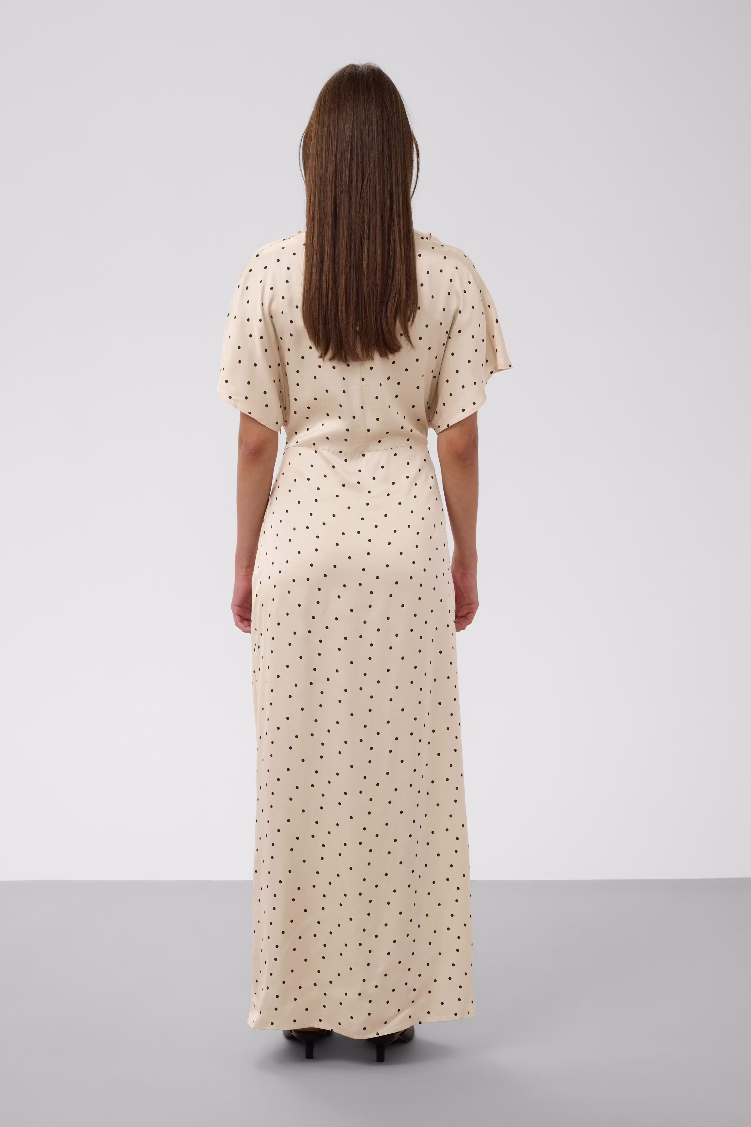 SLClero Dress LOOKBOOK BACK 30409458-305265
