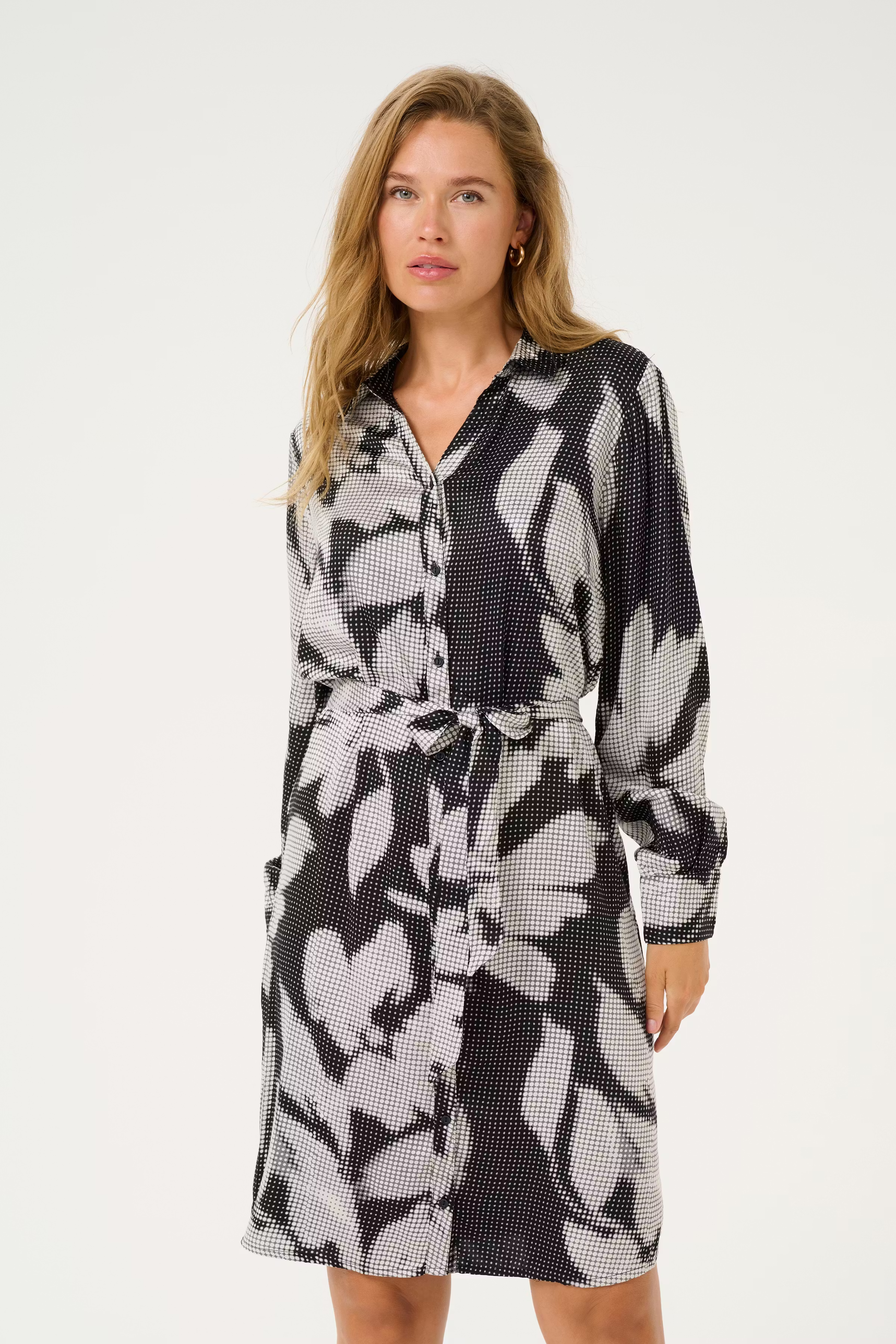 CROmma Kleid LOOKBOOK FRONT 10612851-106829