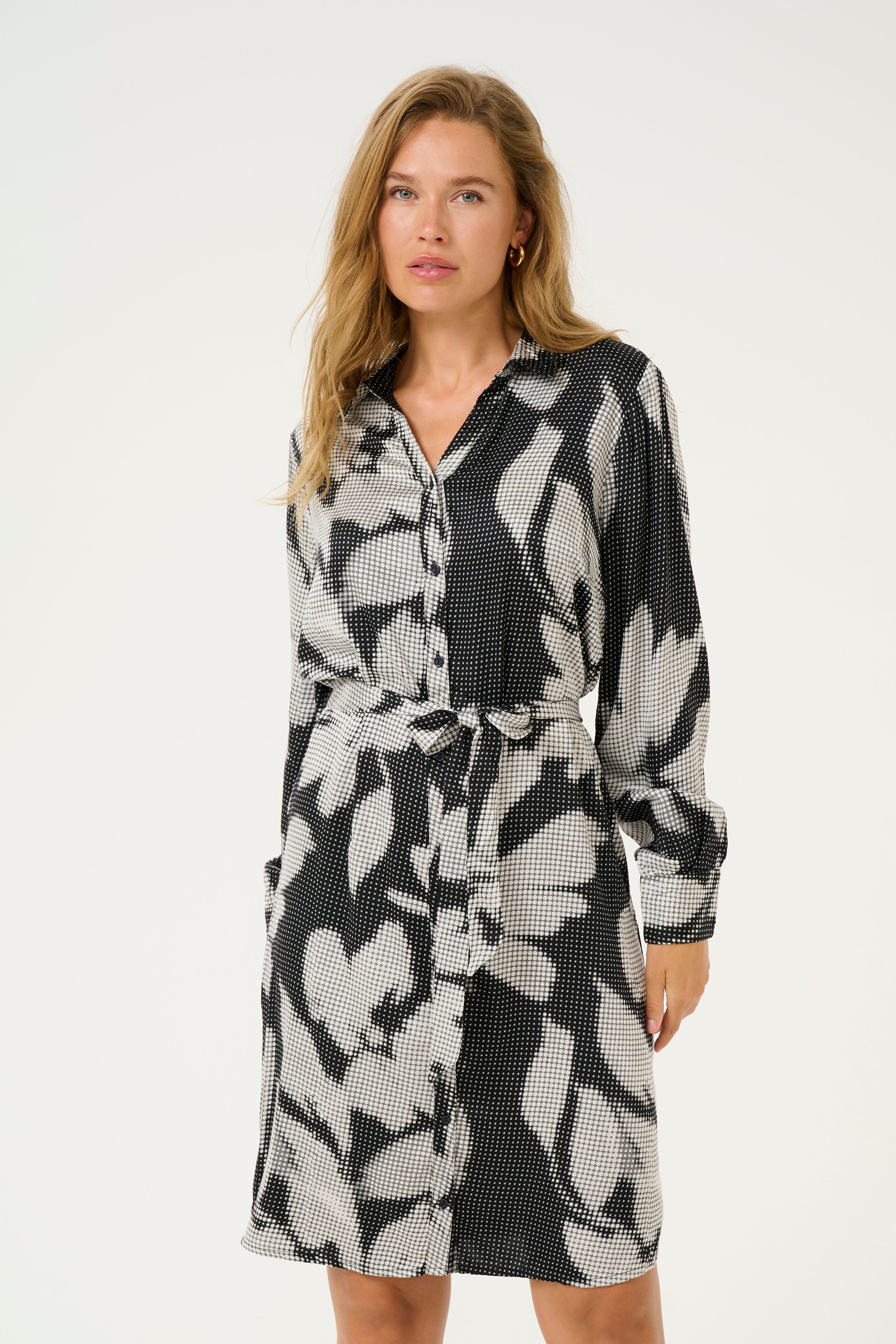 CROmma Kleid LOOKBOOK FRONT 10612851-106829