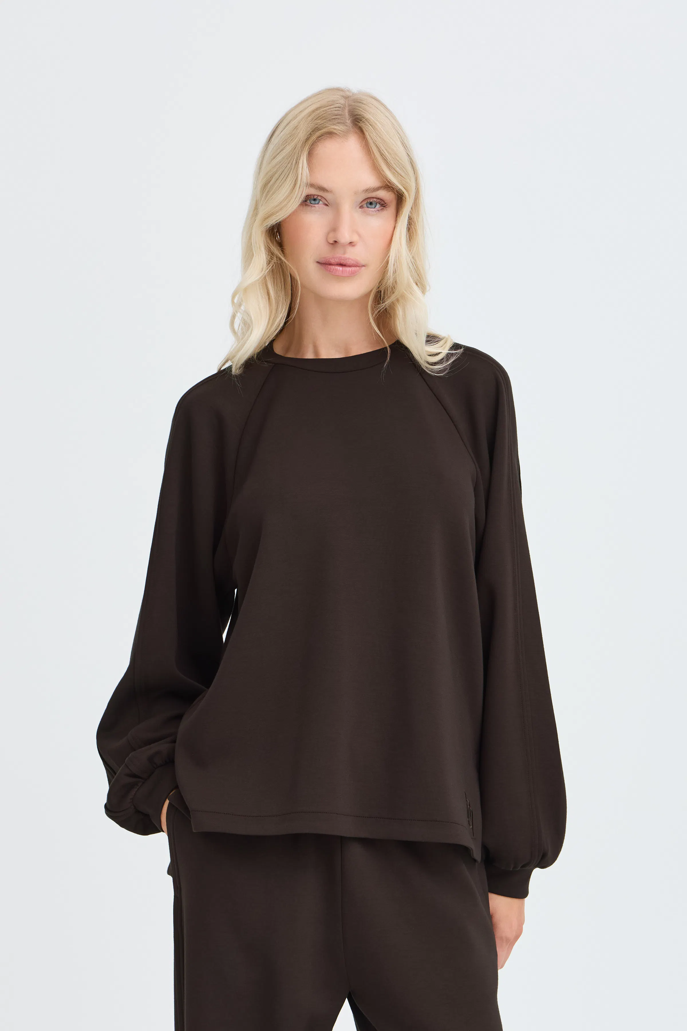 BYPUSTI T-shirt LOOKBOOK FRONT 20819291-191016