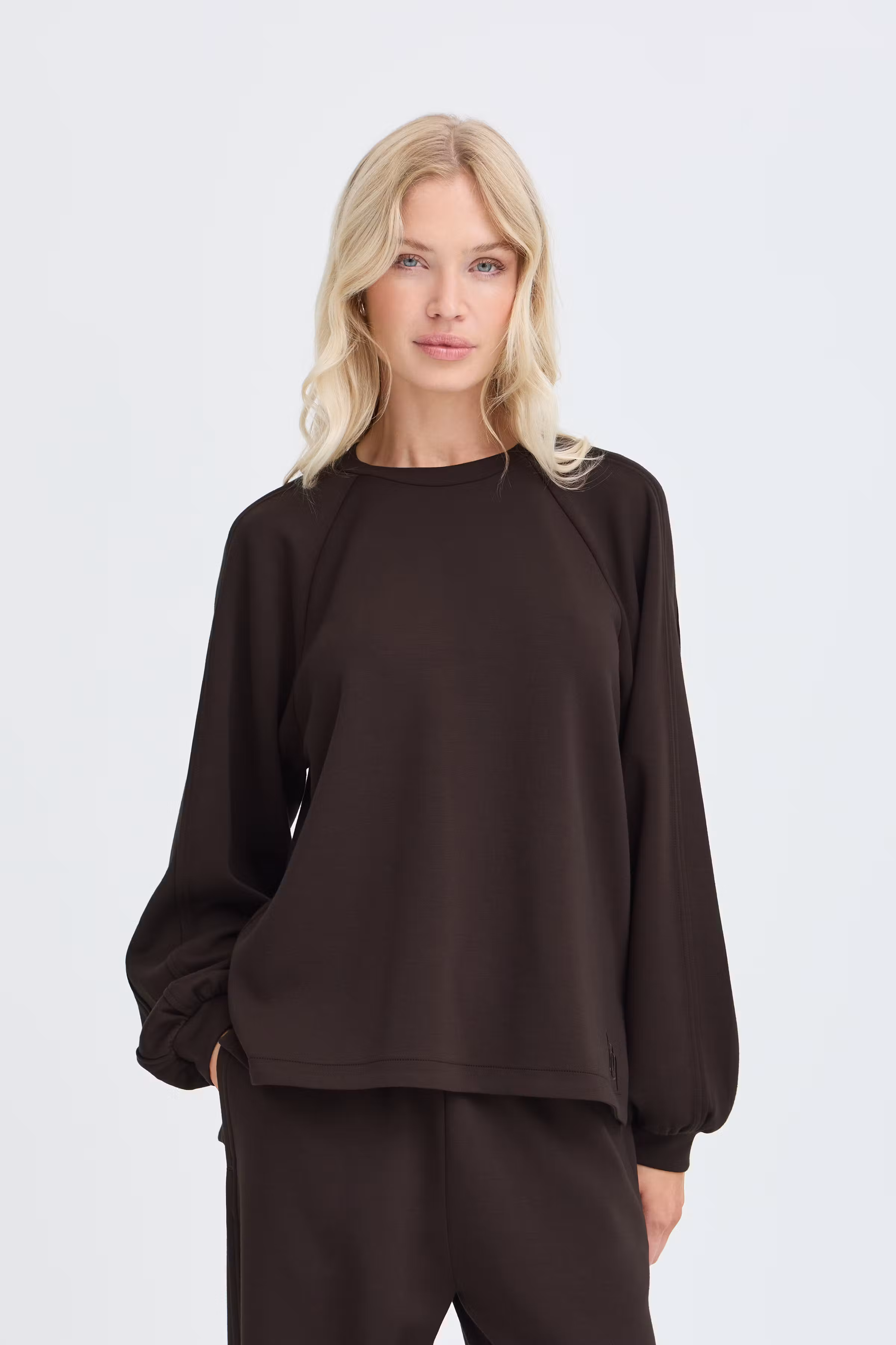BYPUSTI T-shirt LOOKBOOK FRONT 20819291-191016