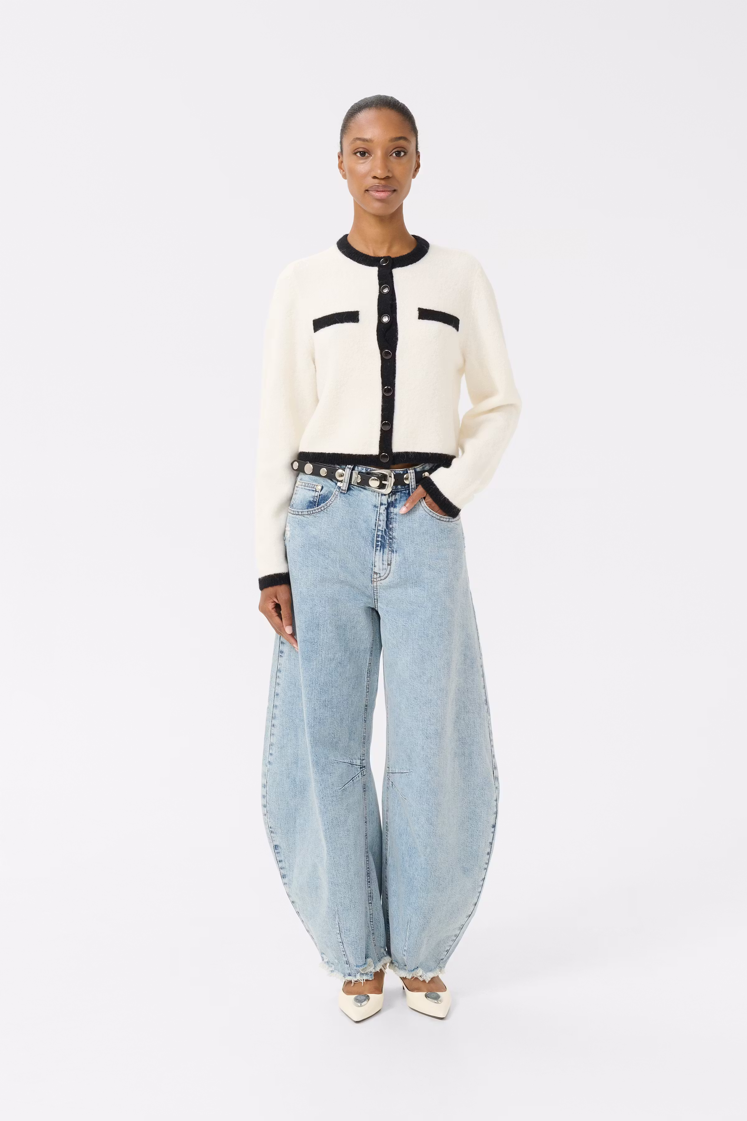 GZalpha Cardigan LOOKBOOK FRONT 10910459-107835