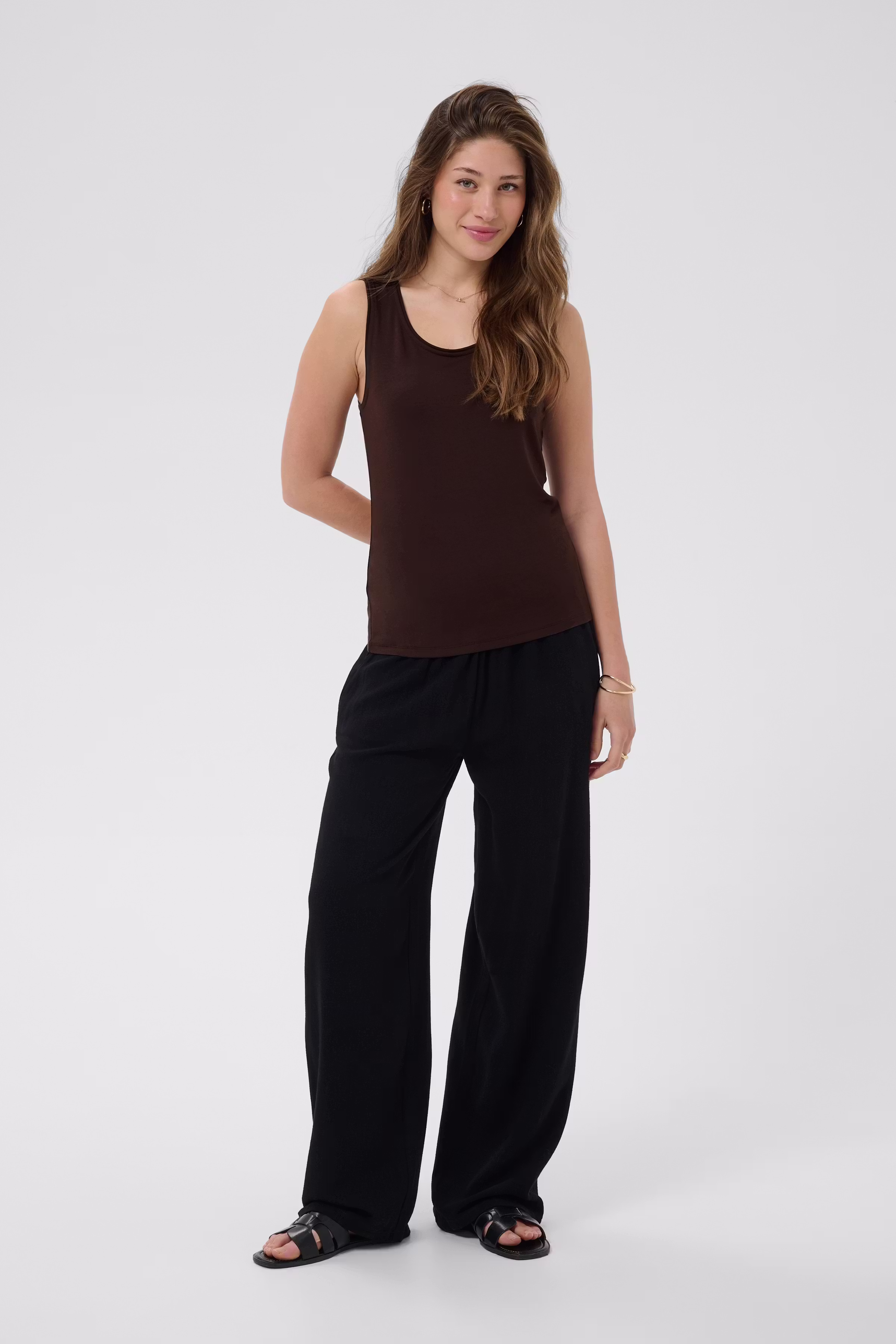 LCTia Top LOOKBOOK FRONT 10651164-191110