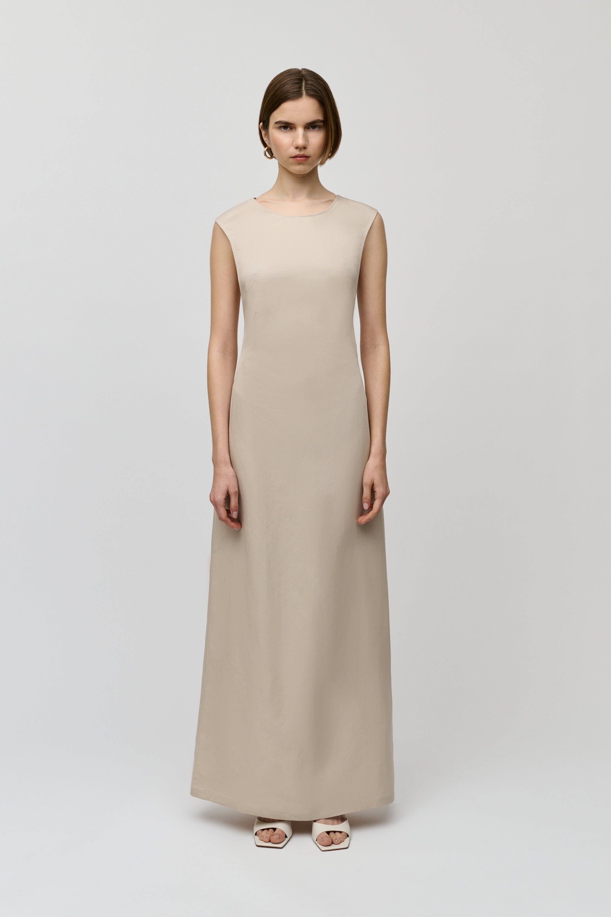 NADEAN Kleid LOOKBOOK FRONT 30700025-BE396