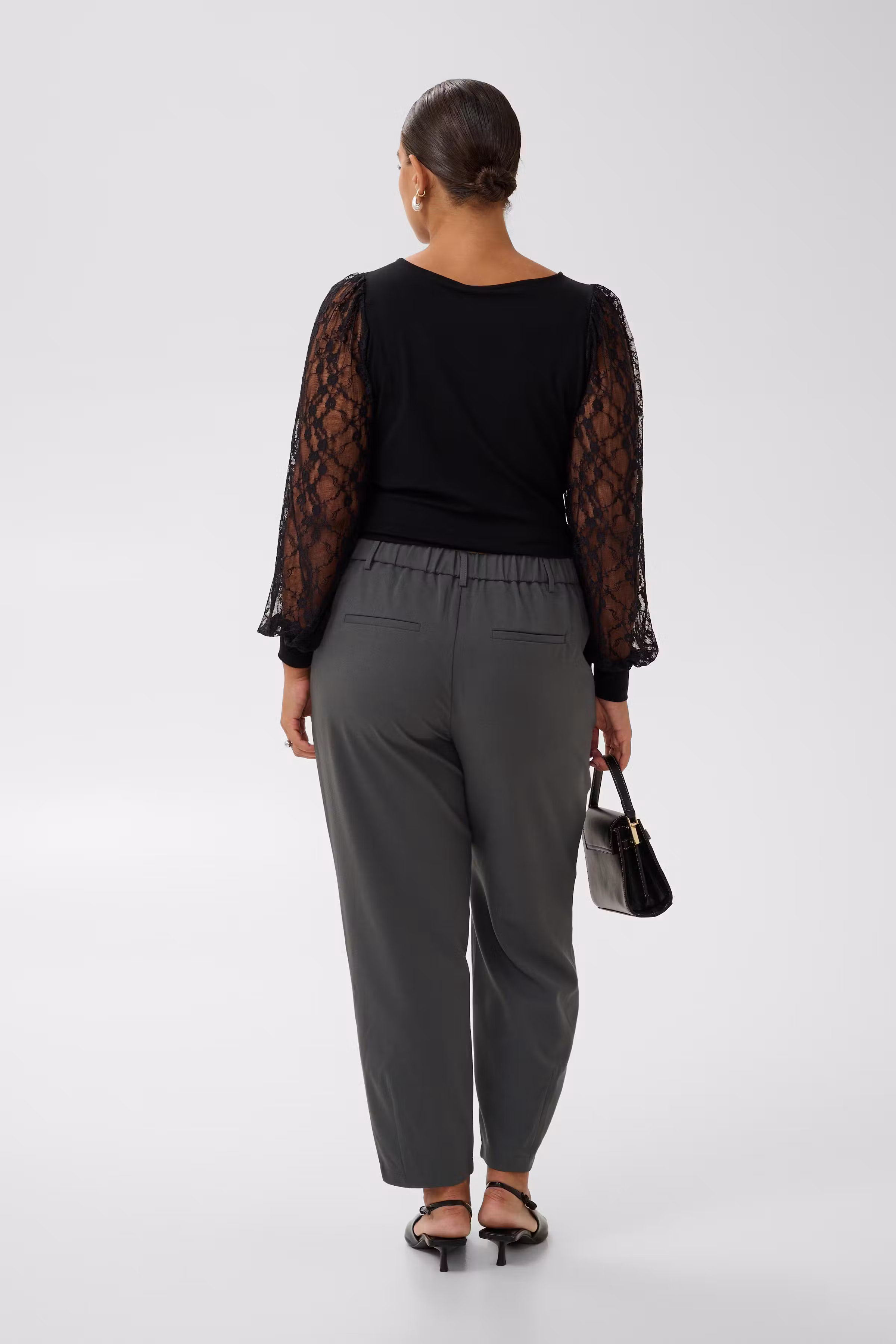 KCmerla Trousers LOOKBOOK BACK 10582231-190205