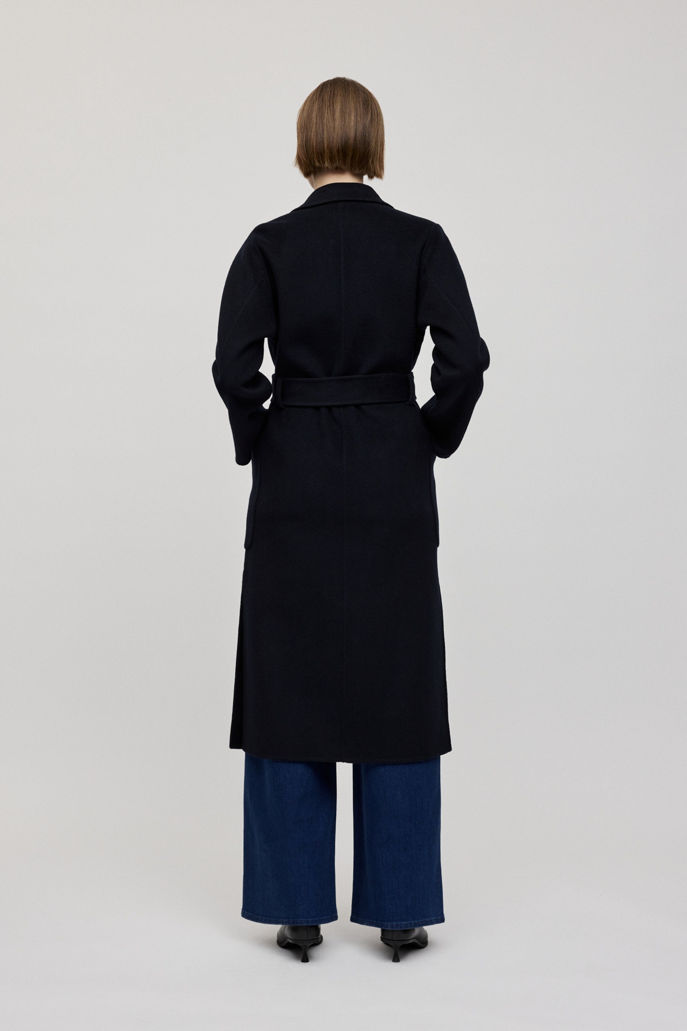 CELIA Coat LOOKBOOK BACK 30600561-BL900