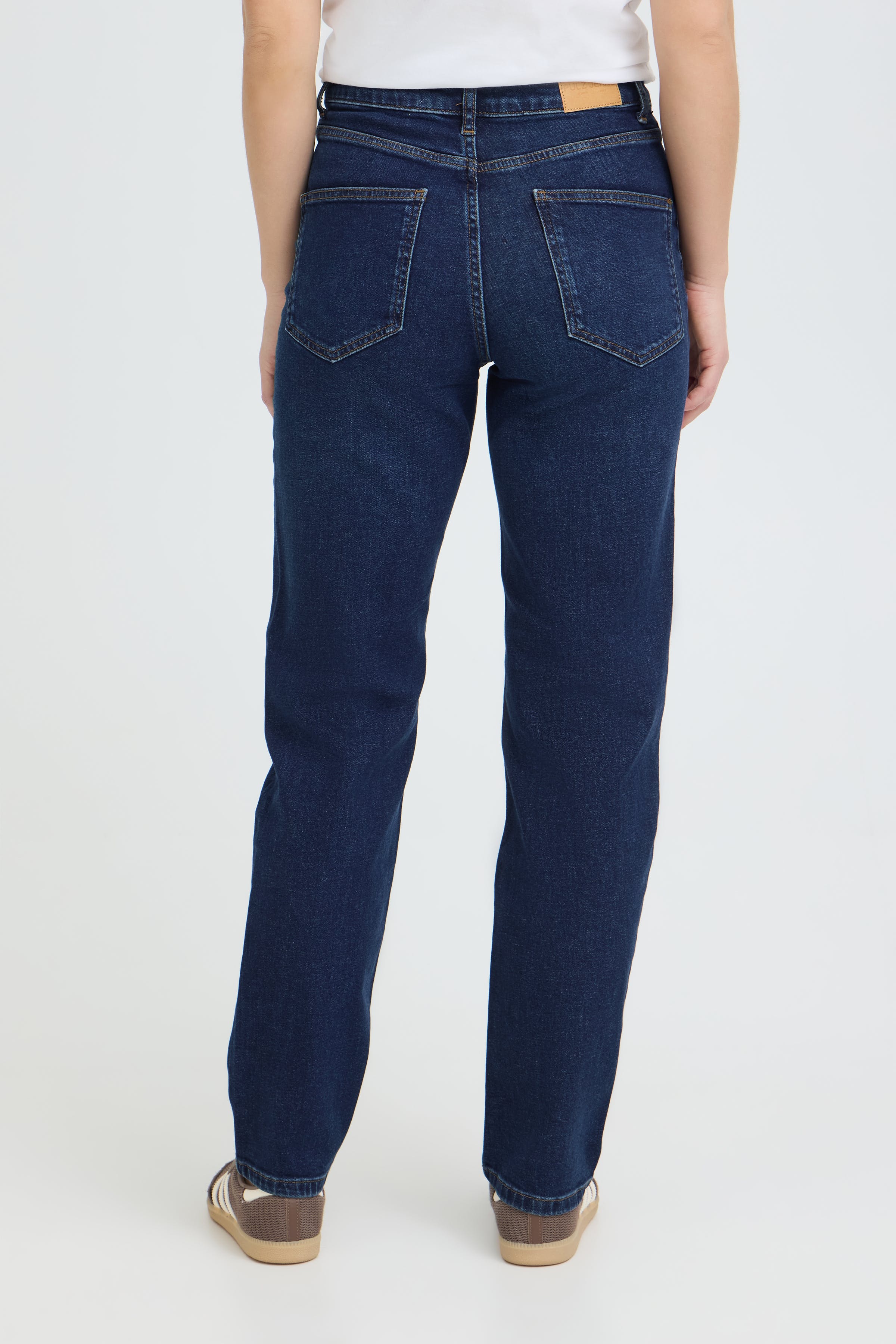 PZLIVA UHW Jeans Straight Leg LOOKBOOK BACK 50206516-200002