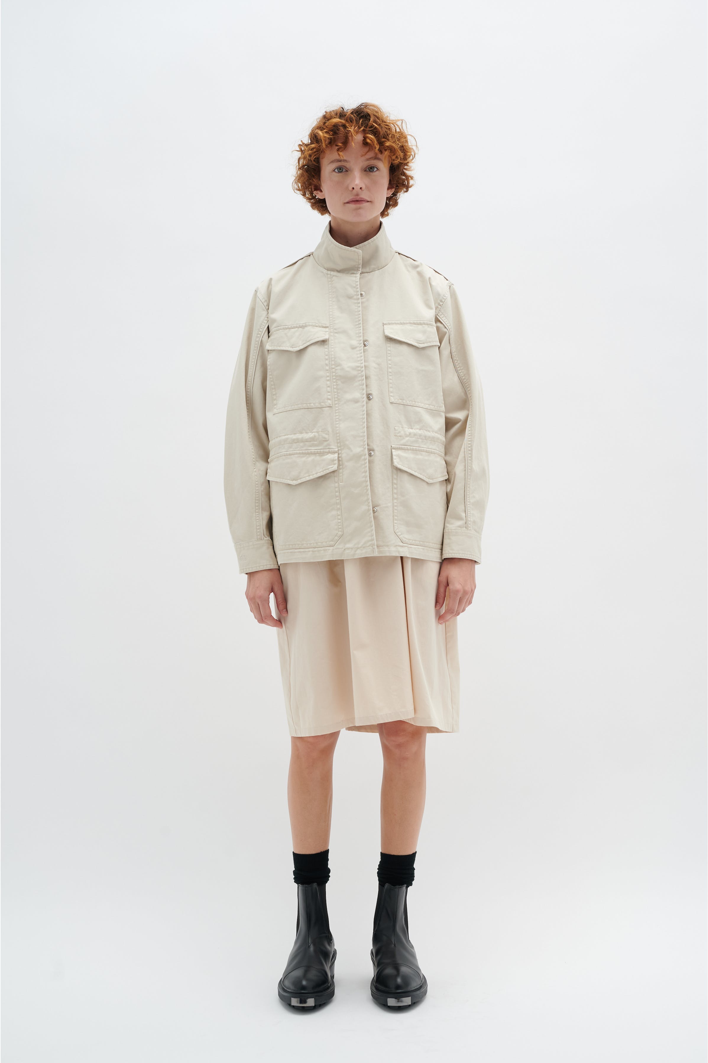 InesIW Causal jas LOOKBOOK FRONT 30108473-130400