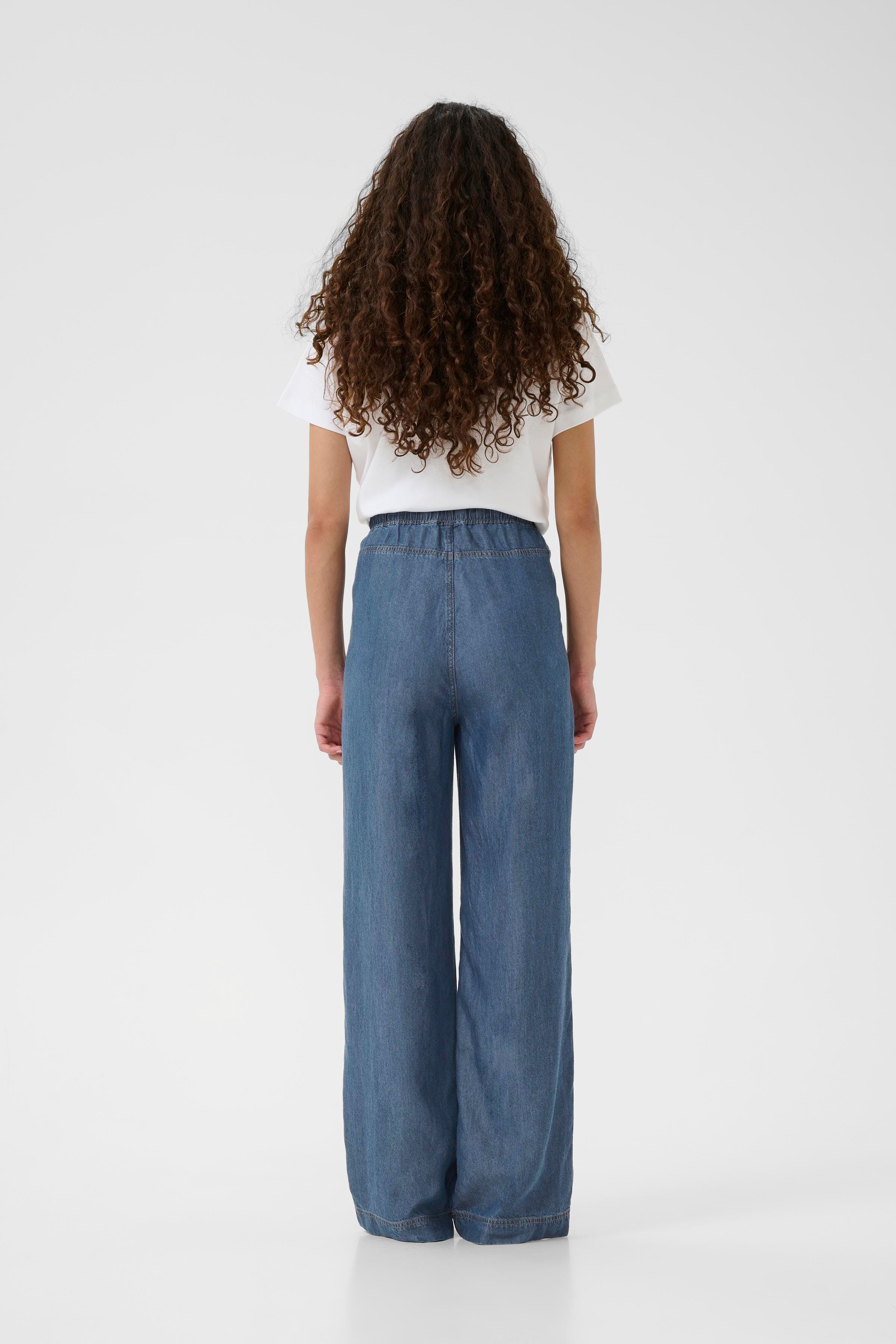 PhilipaIW Hose LOOKBOOK BACK 30109178-301979