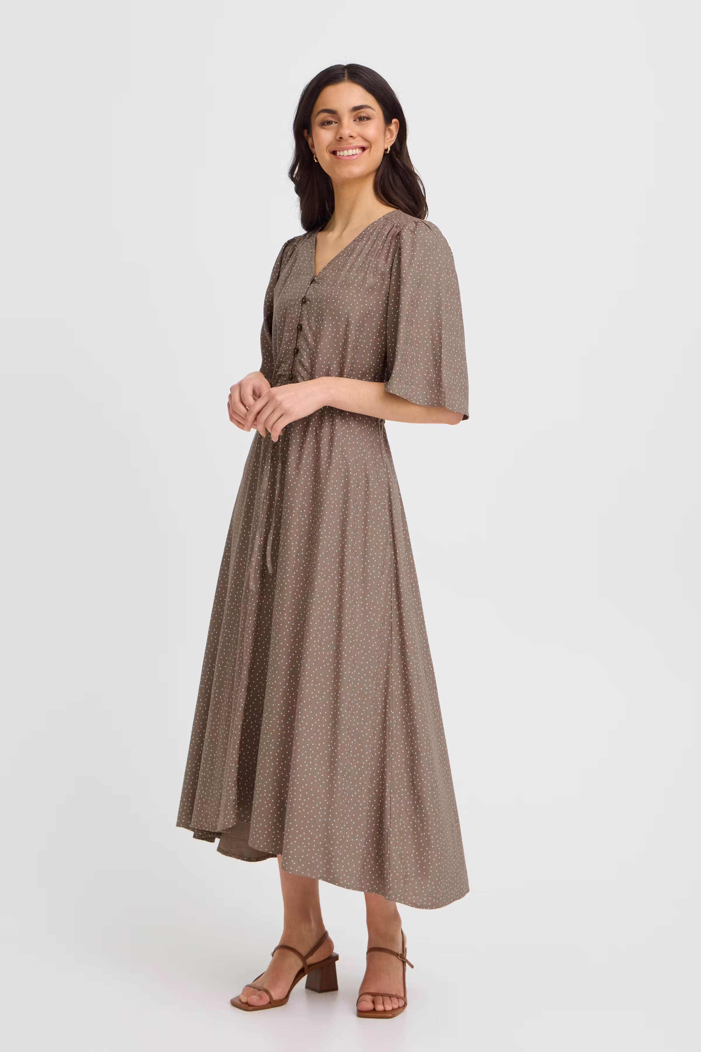 FRLAYA Klänning LOOKBOOK FRONT 20617671-900010608