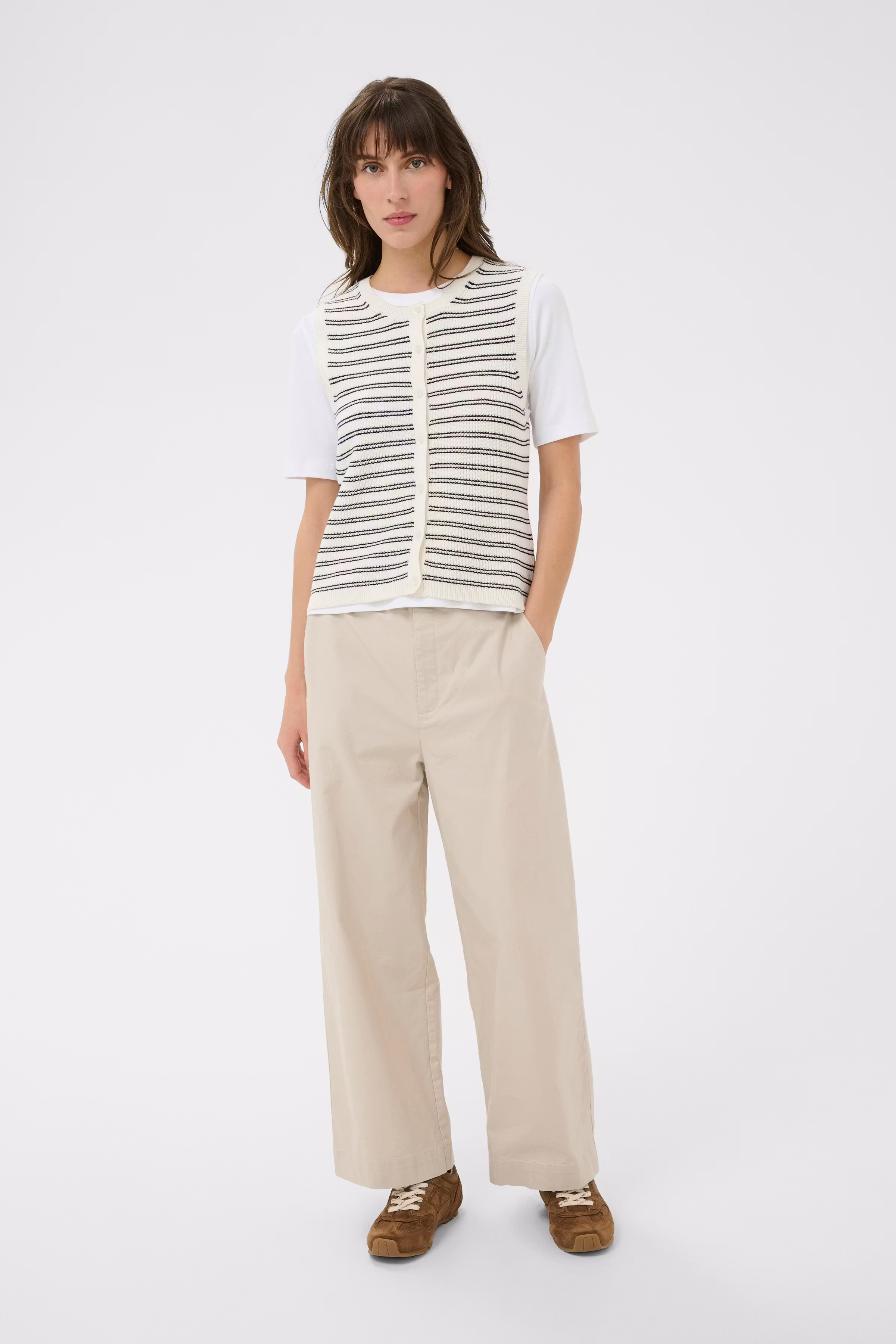 GemmaPW Cardigan LOOKBOOK FRONT 30310605-305007