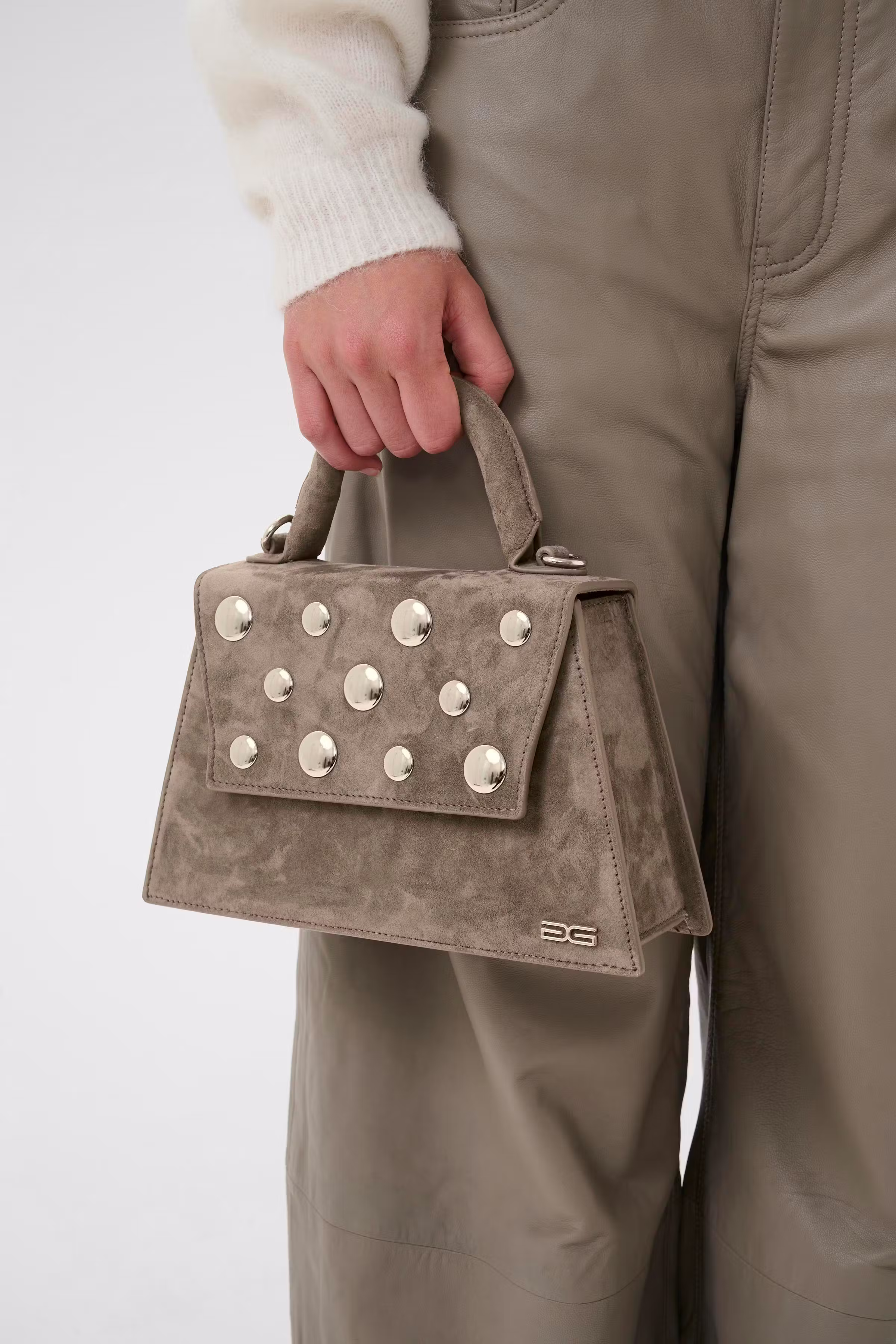 GZHarvey Taske LOOKBOOK DETAIL 10910986-181112