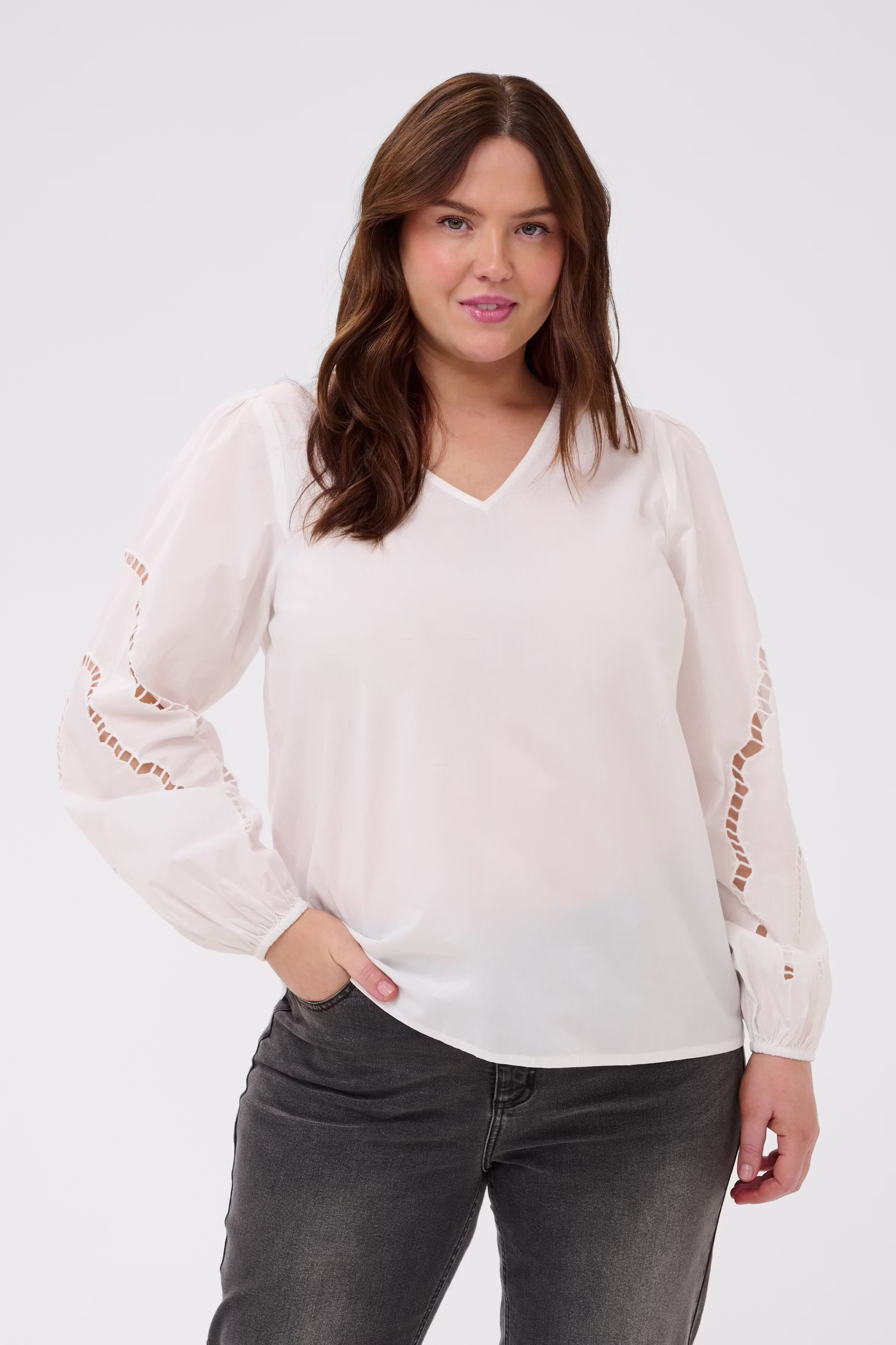 KCroxa Blouse LOOKBOOK FRONT 10584292-110602