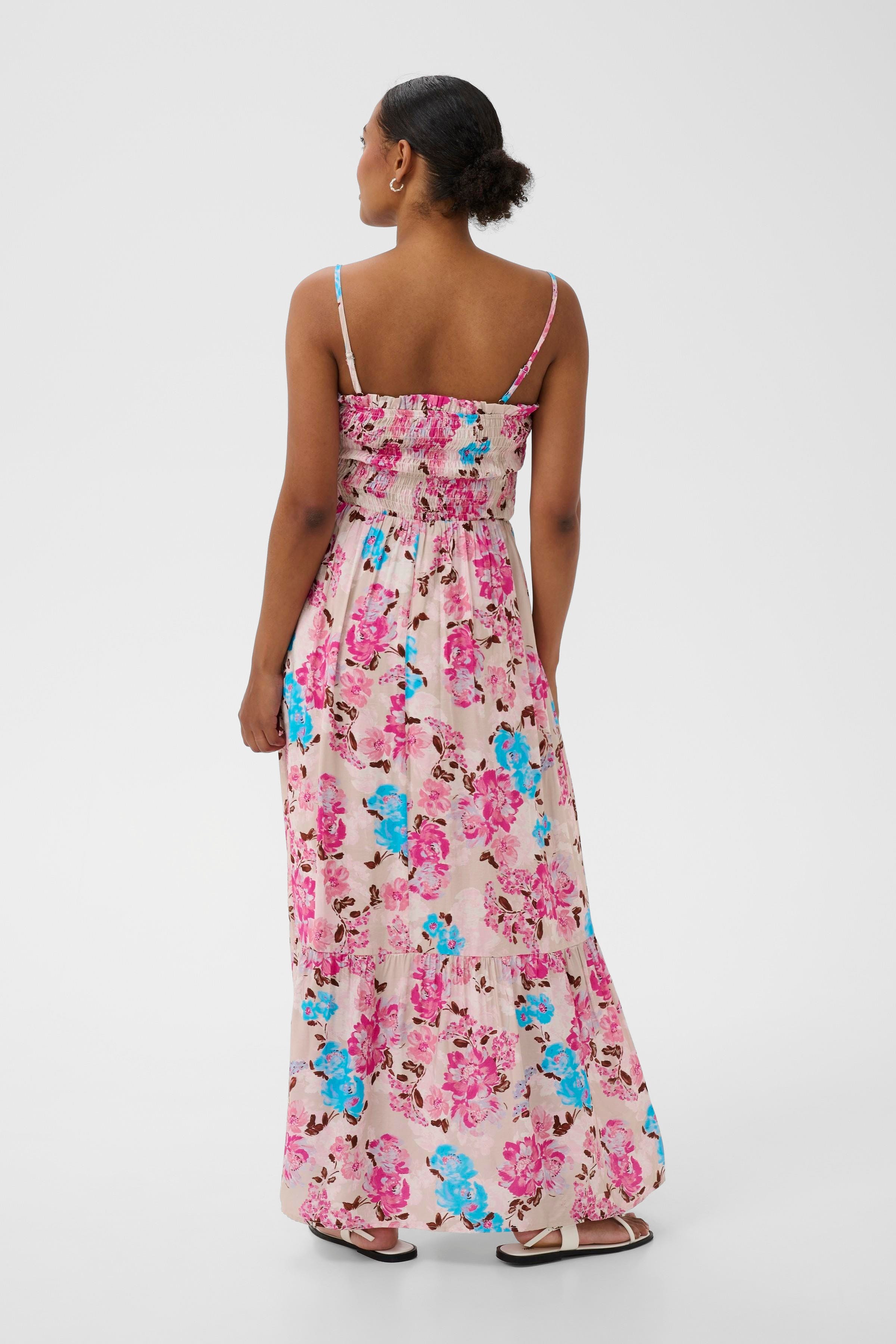 KAhaisley Kjole LOOKBOOK BACK 10511589-109324