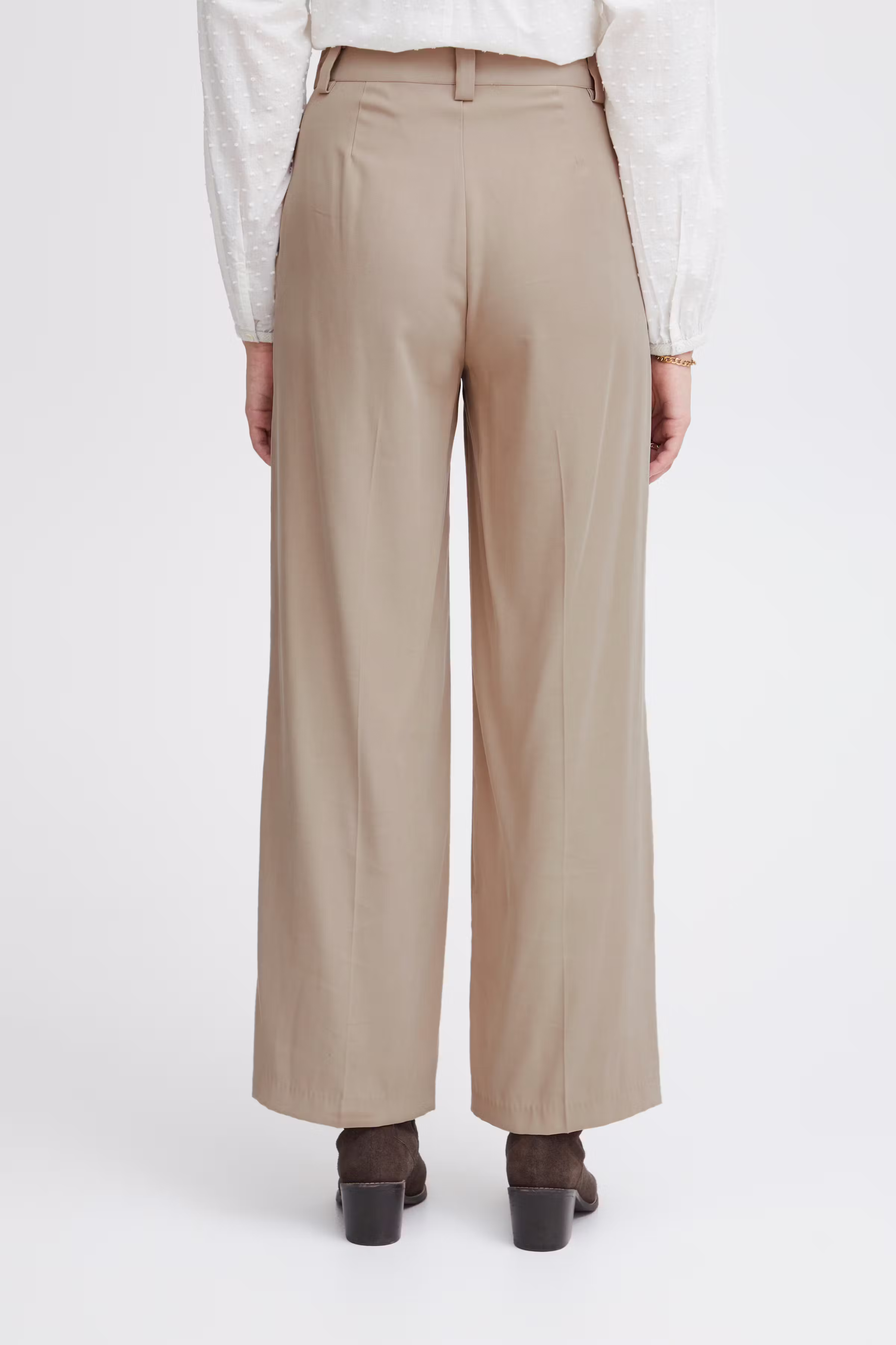 IRLEONO Trousers LOOKBOOK BACK 20119526-161407