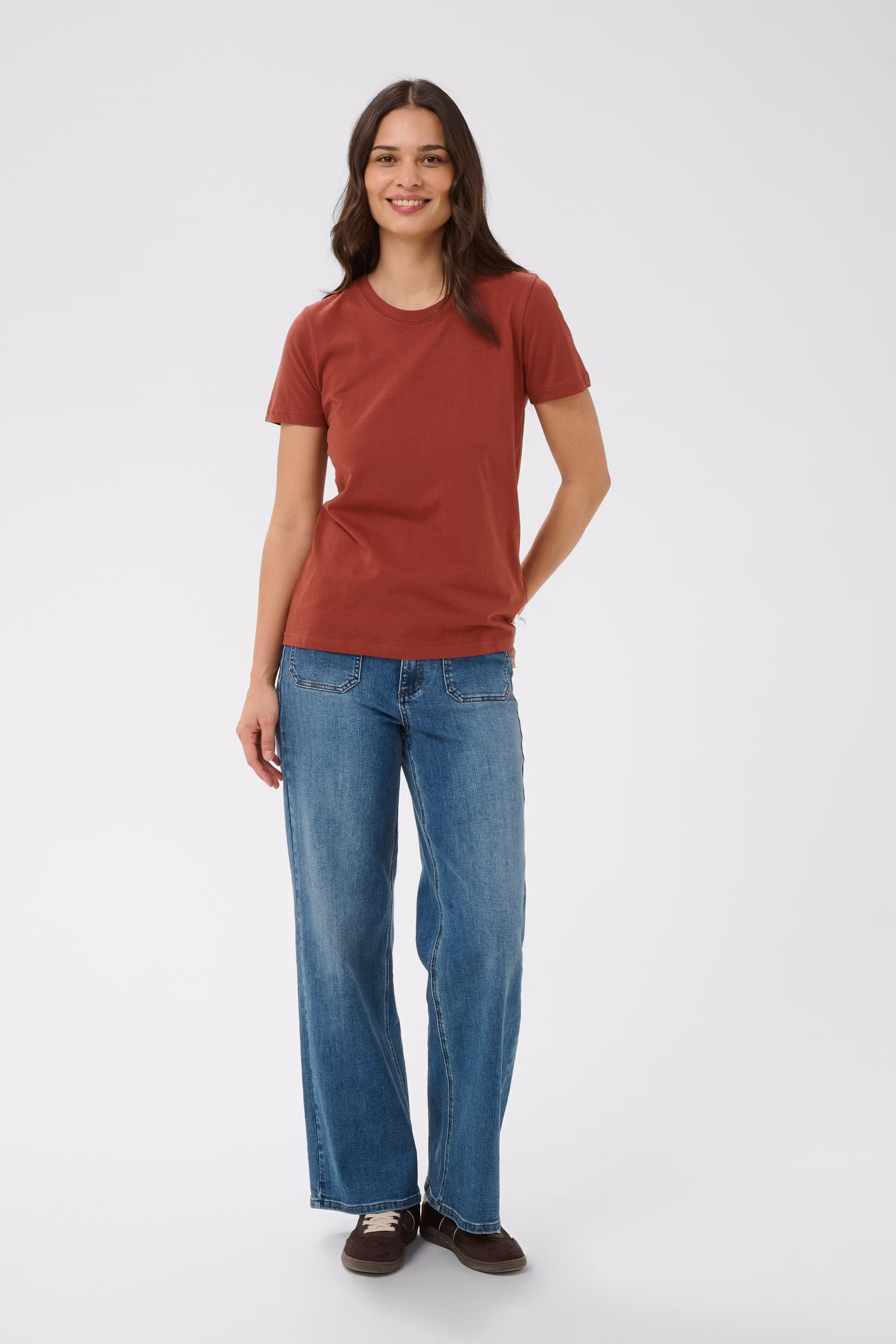 KAmarin T-shirt LOOKBOOK FRONT 10506137-191334