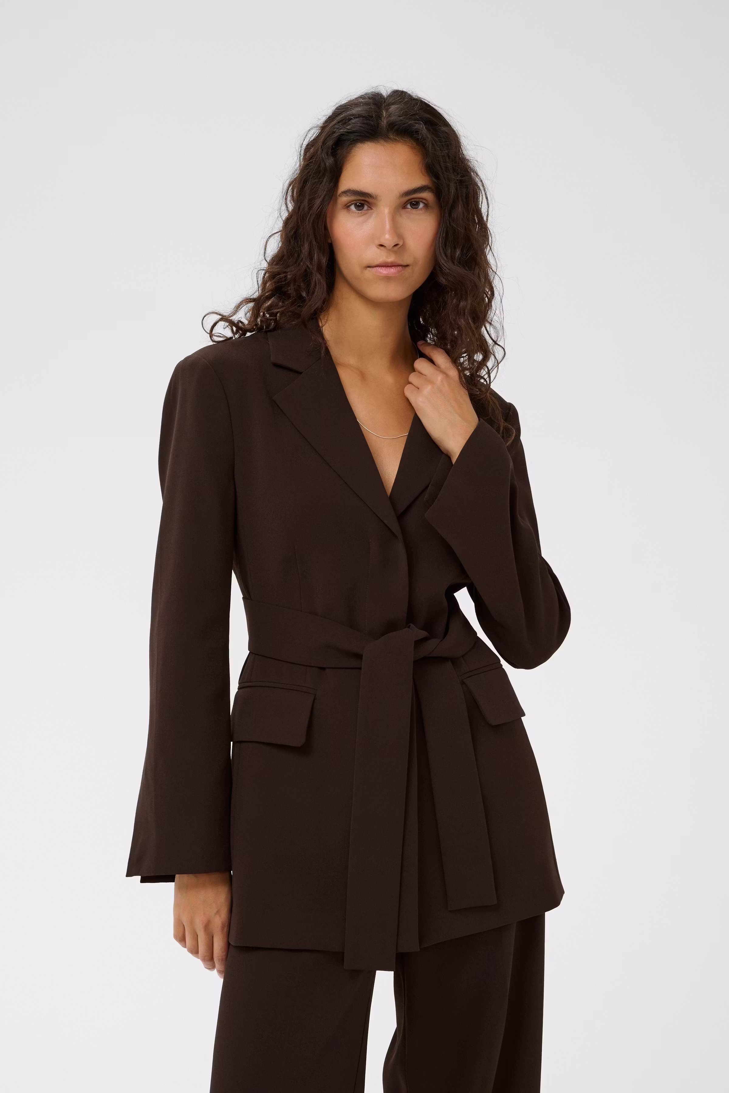 CELIAHIW Blazer LOOKBOOK FRONT 30112383-190915