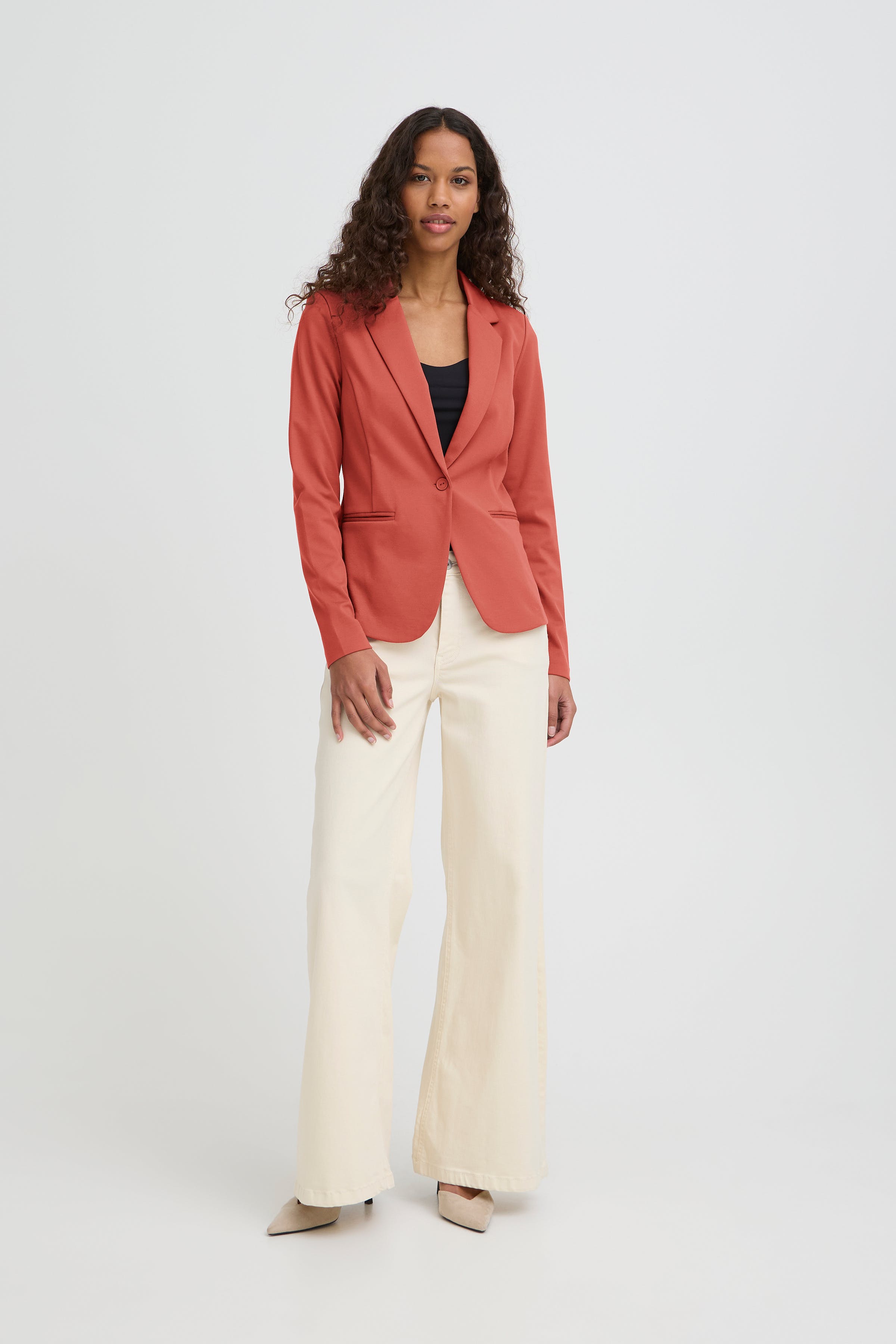 IHKATE Blazer LOOKBOOK FRONT 20101801-191533