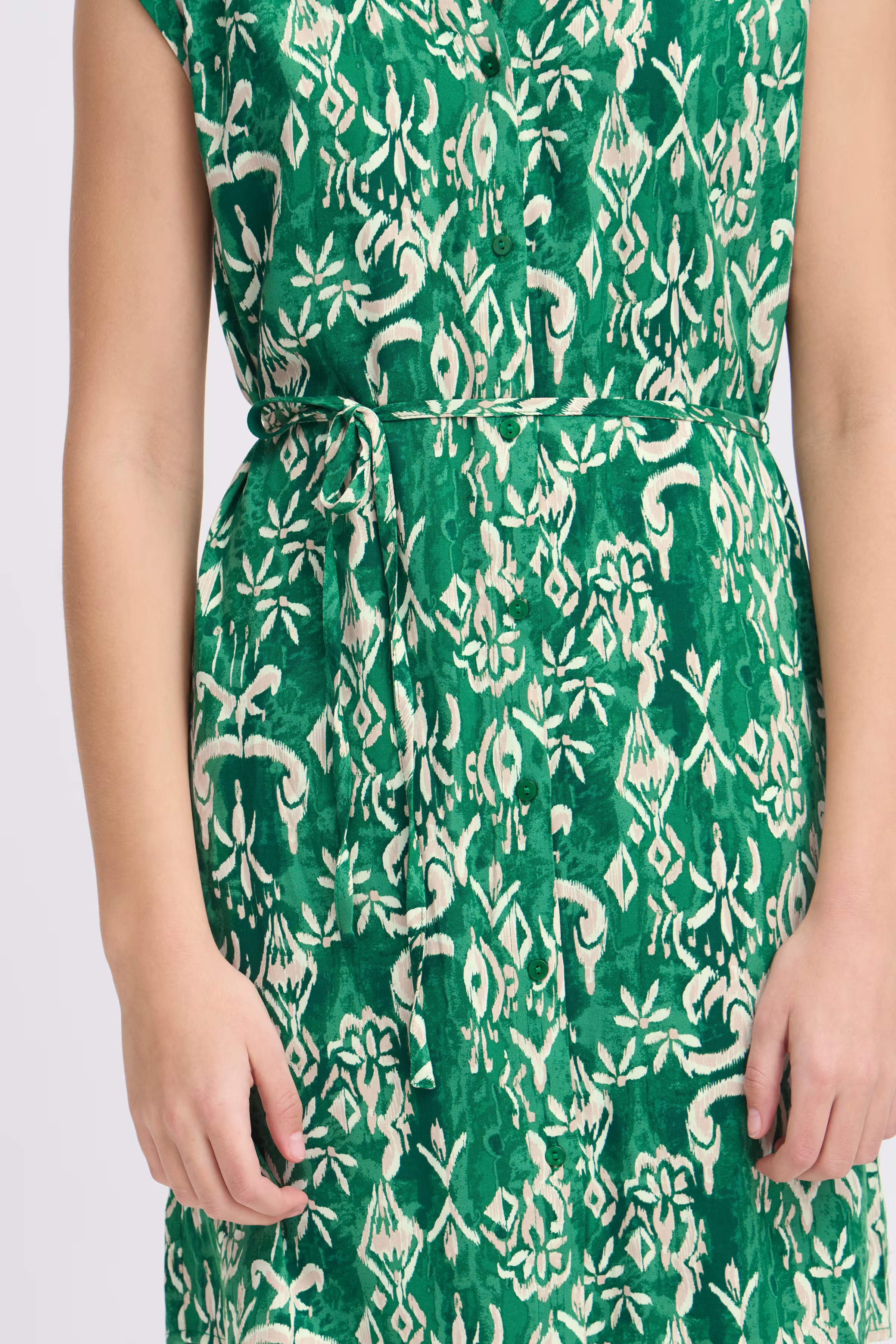 IHAYA Kjole LOOKBOOK DETAIL 20123316-204615