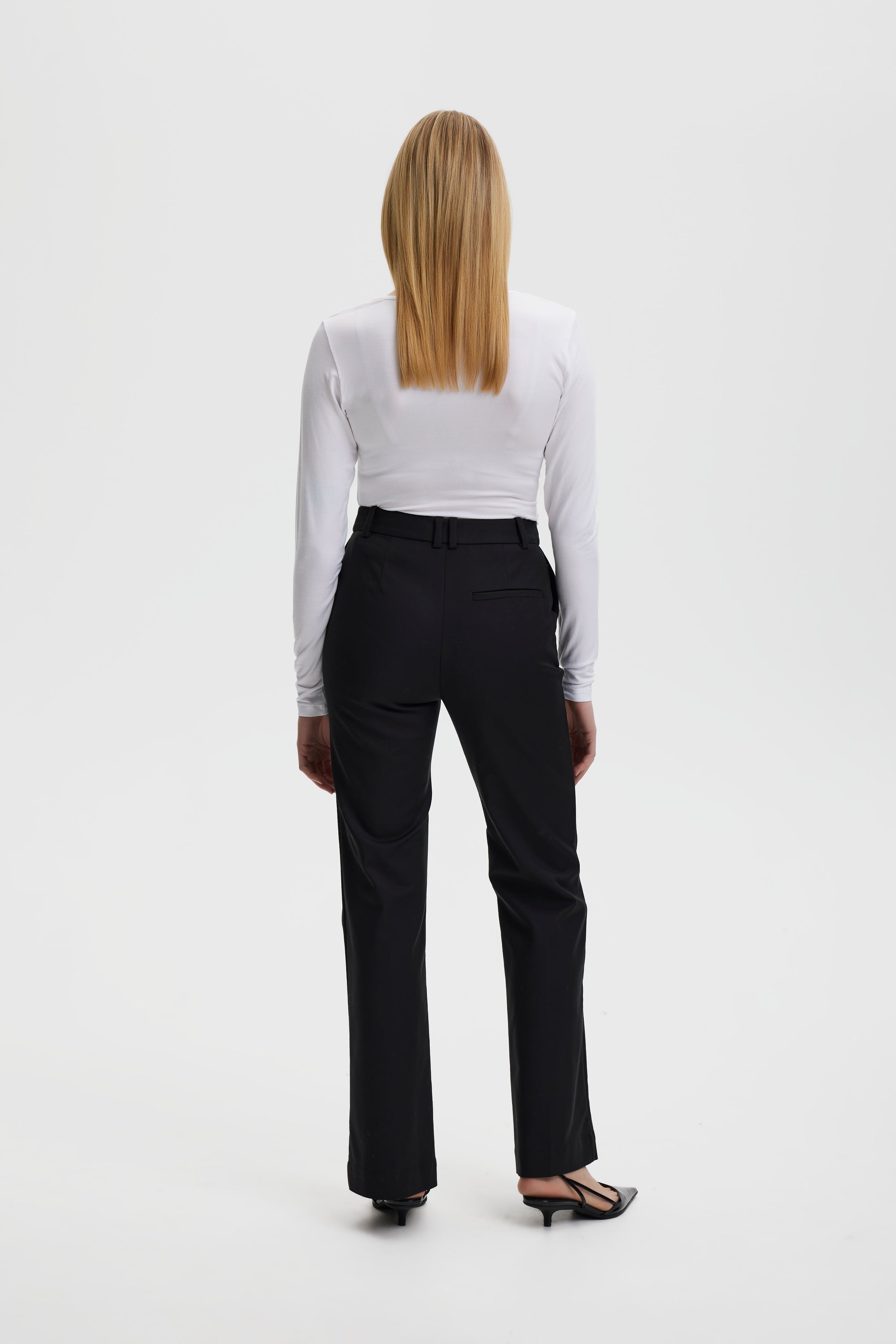 MichelleGZ Trousers LOOKBOOK BACK 10906801-100017
