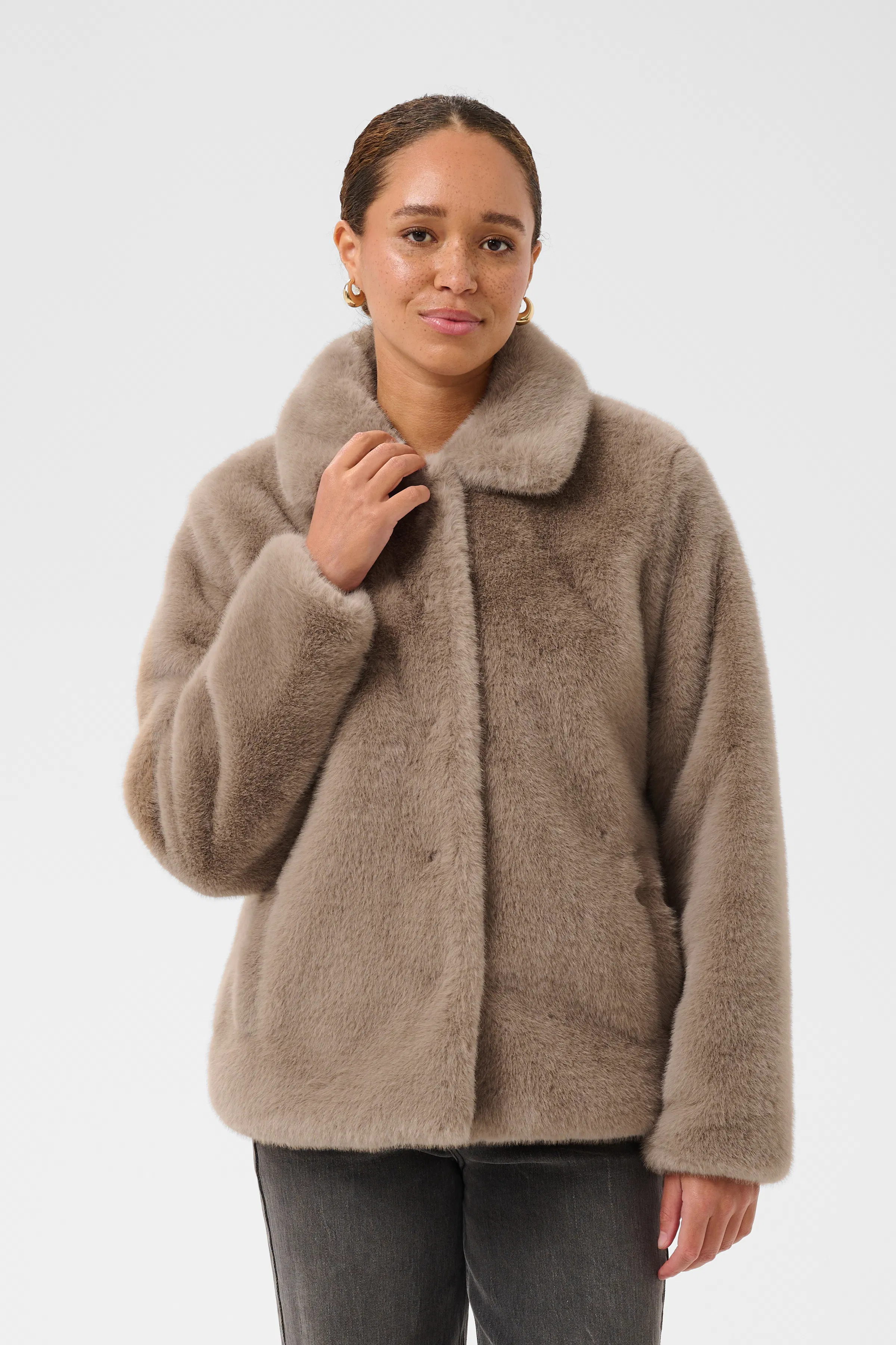 KArosa Outerwear LOOKBOOK FRONT 10511864-170808