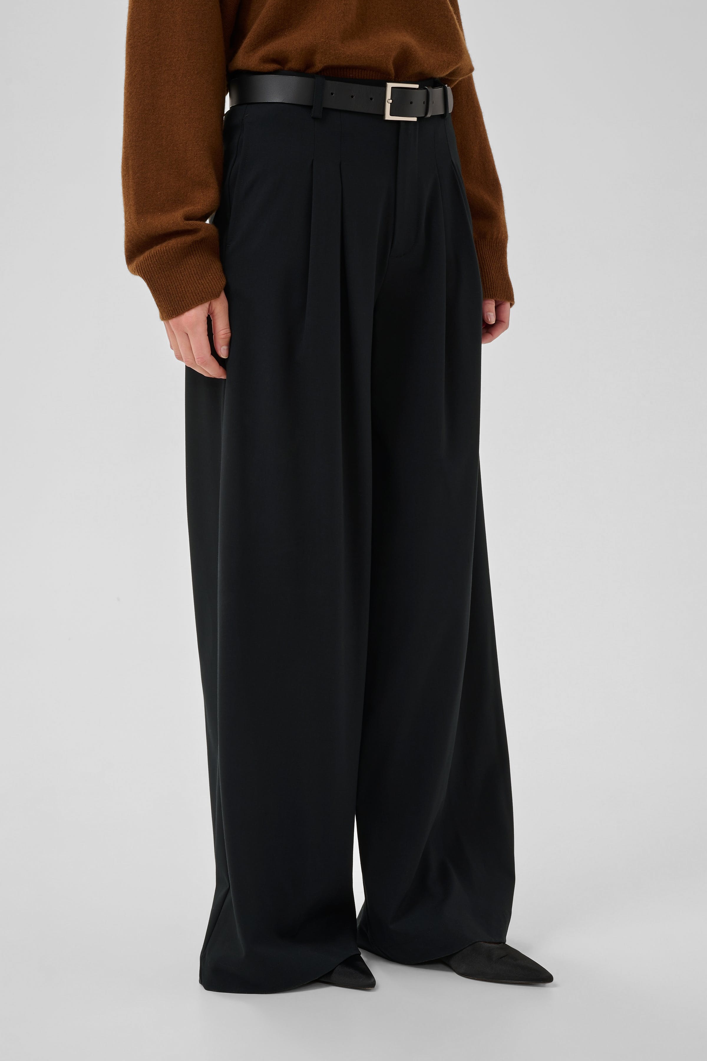 MWHace Byxor LOOKBOOK FRONT 10705652-100031