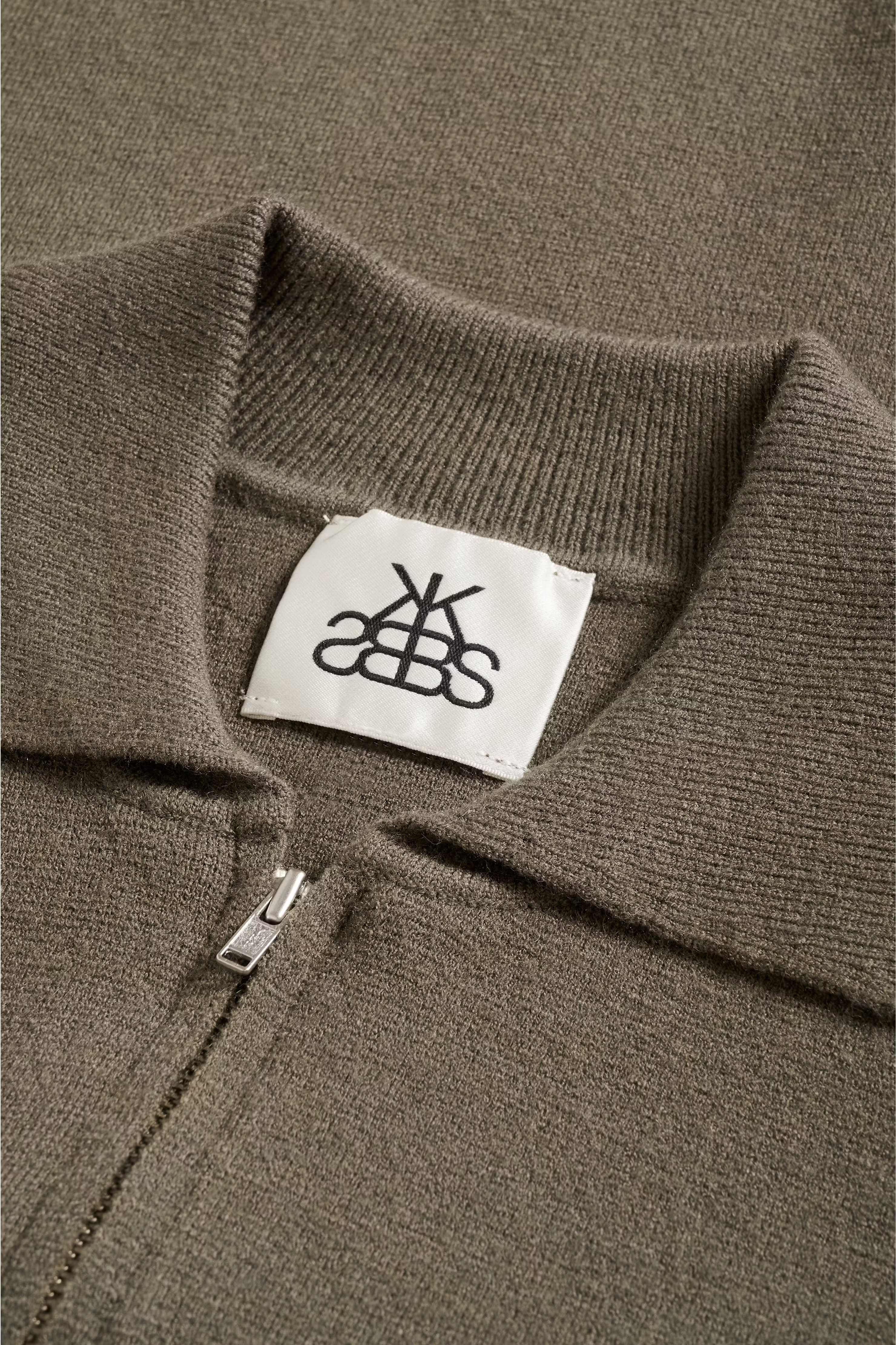 KBElvina Weste PACK DETAIL 10105895-180312