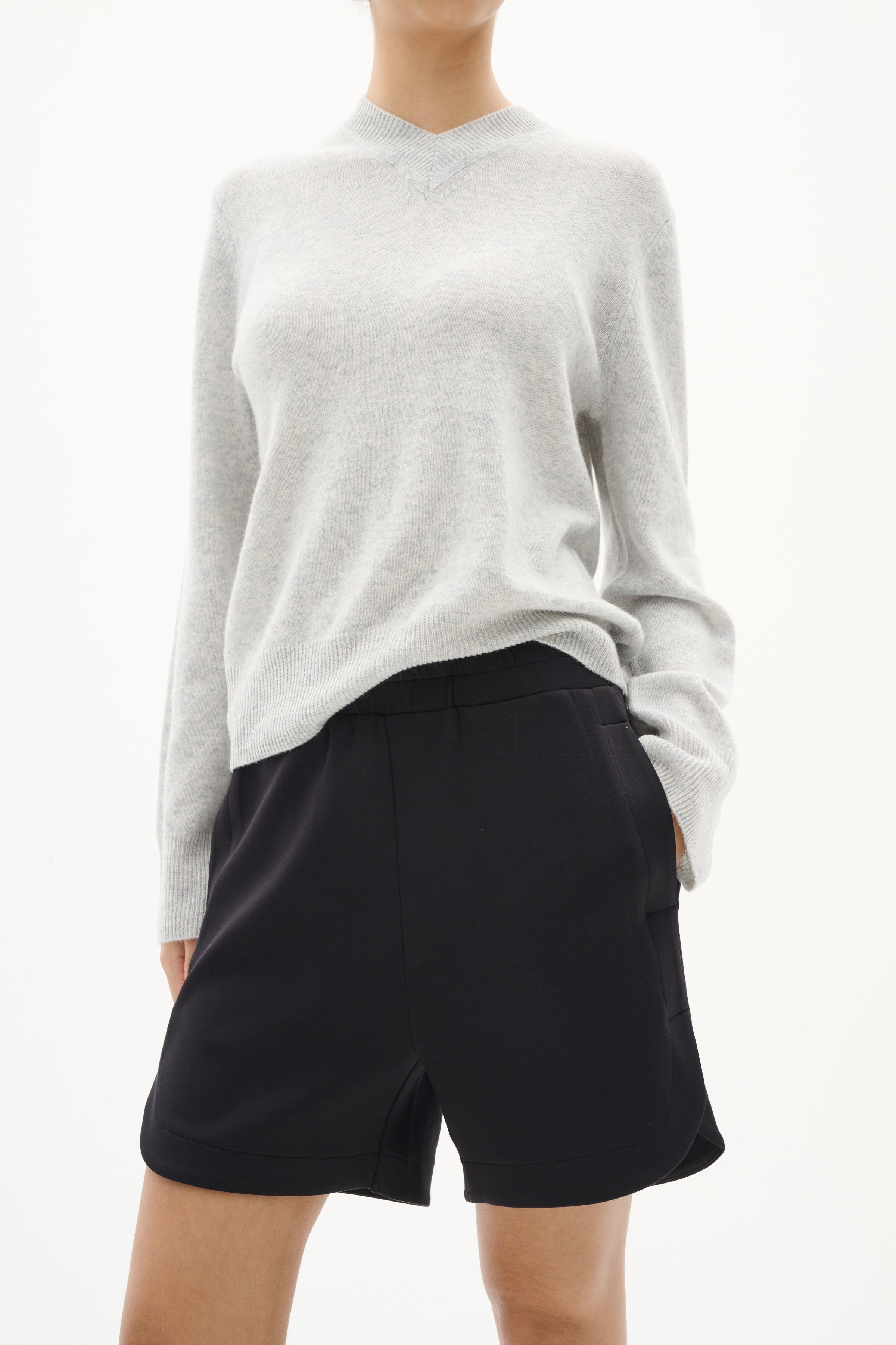 HenniehIW Shorts LOOKBOOK FRONT 30110370-194008