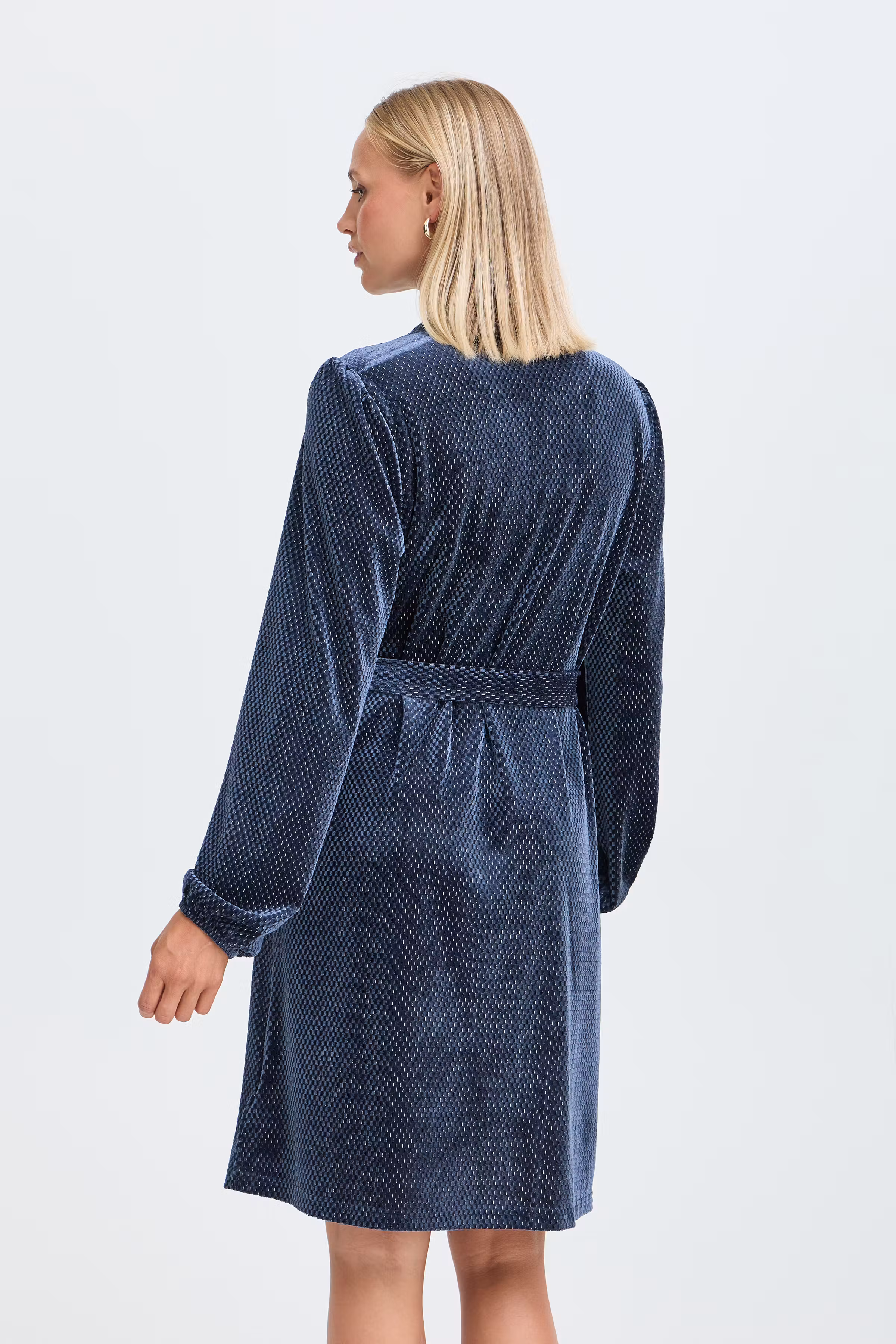 FRKOA Kleid LOOKBOOK BACK 20618573-194011