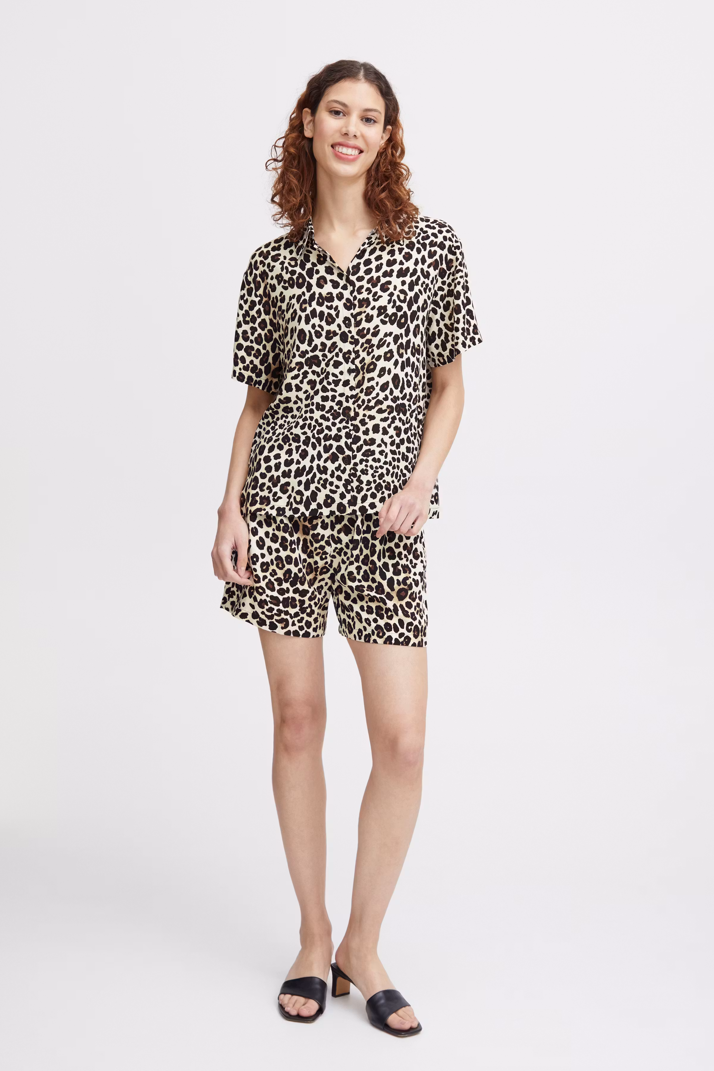 BYMMJOELLA Hemd LOOKBOOK FRONT 20814527-202956
