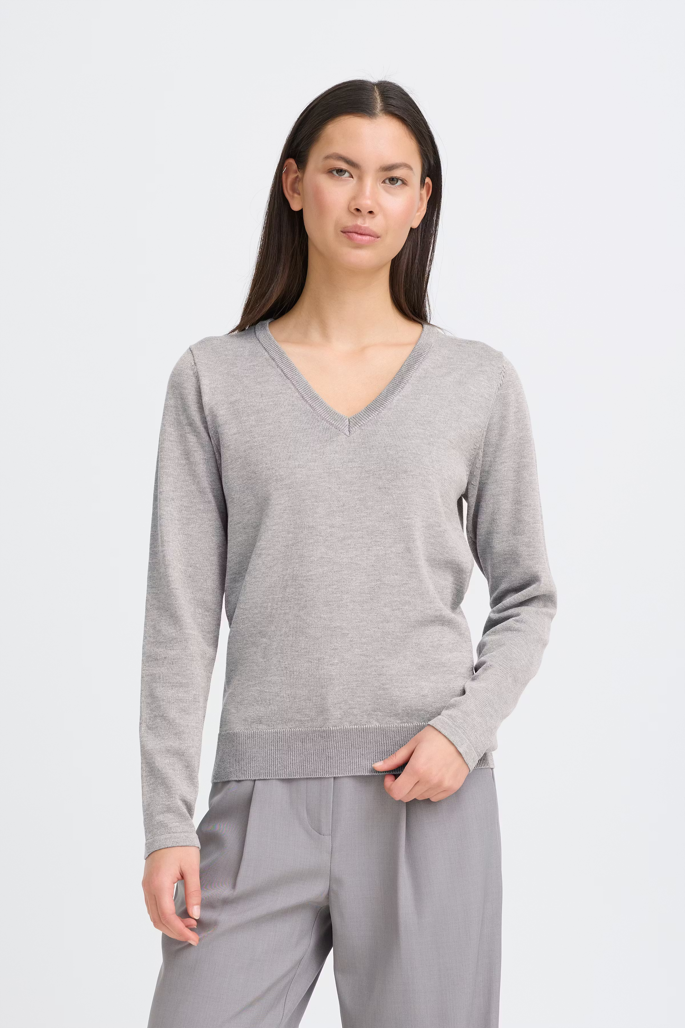 IHLULS V-Neck Pullover LOOKBOOK FRONT 20125815-200317