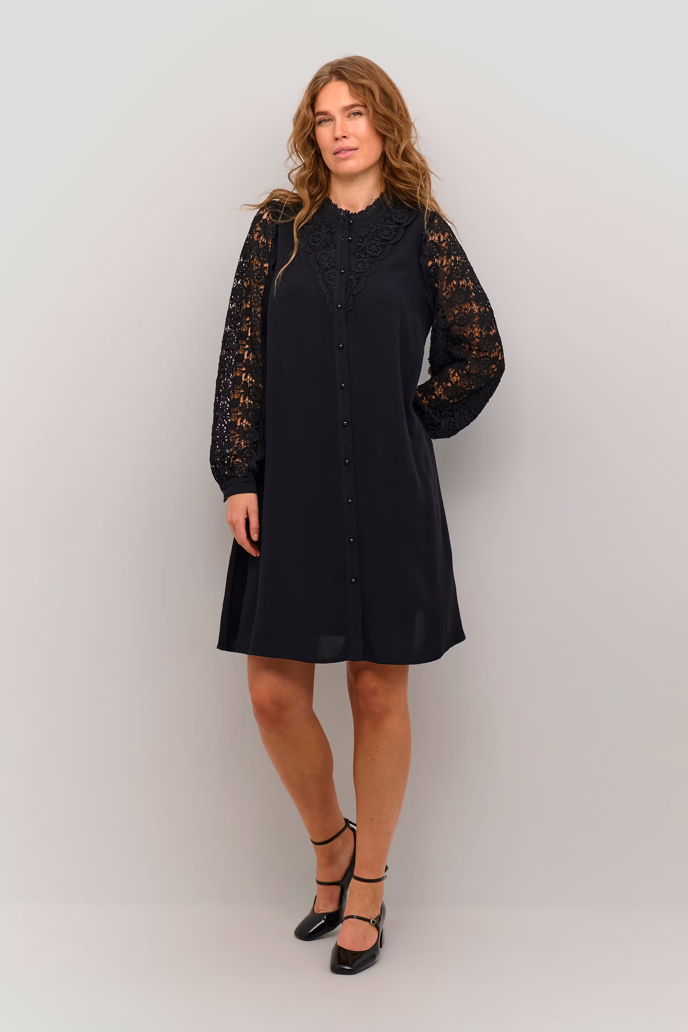 CUbenton Klänning LOOKBOOK FRONT 50111385-500012