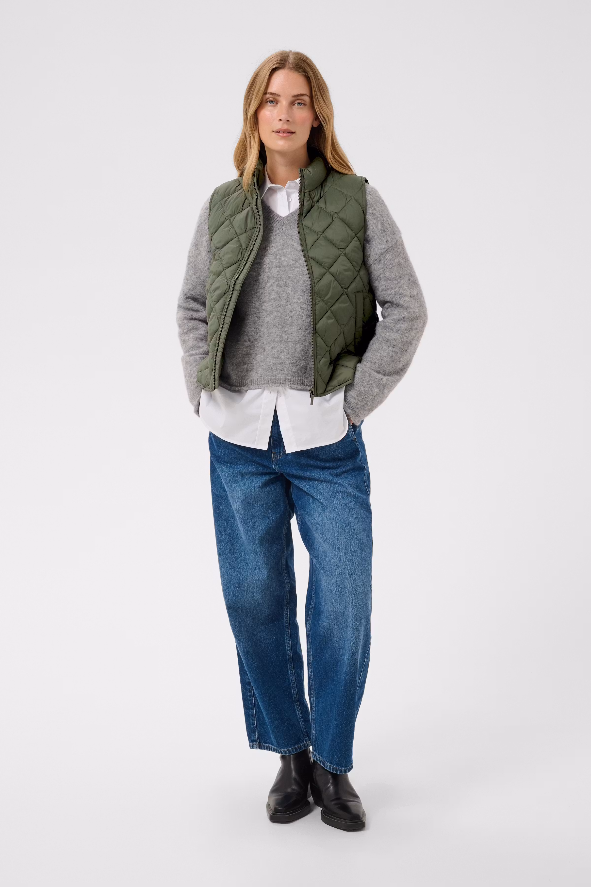 CarlotaPW Warm waistcoat LOOKBOOK FRONT 30310628-190312