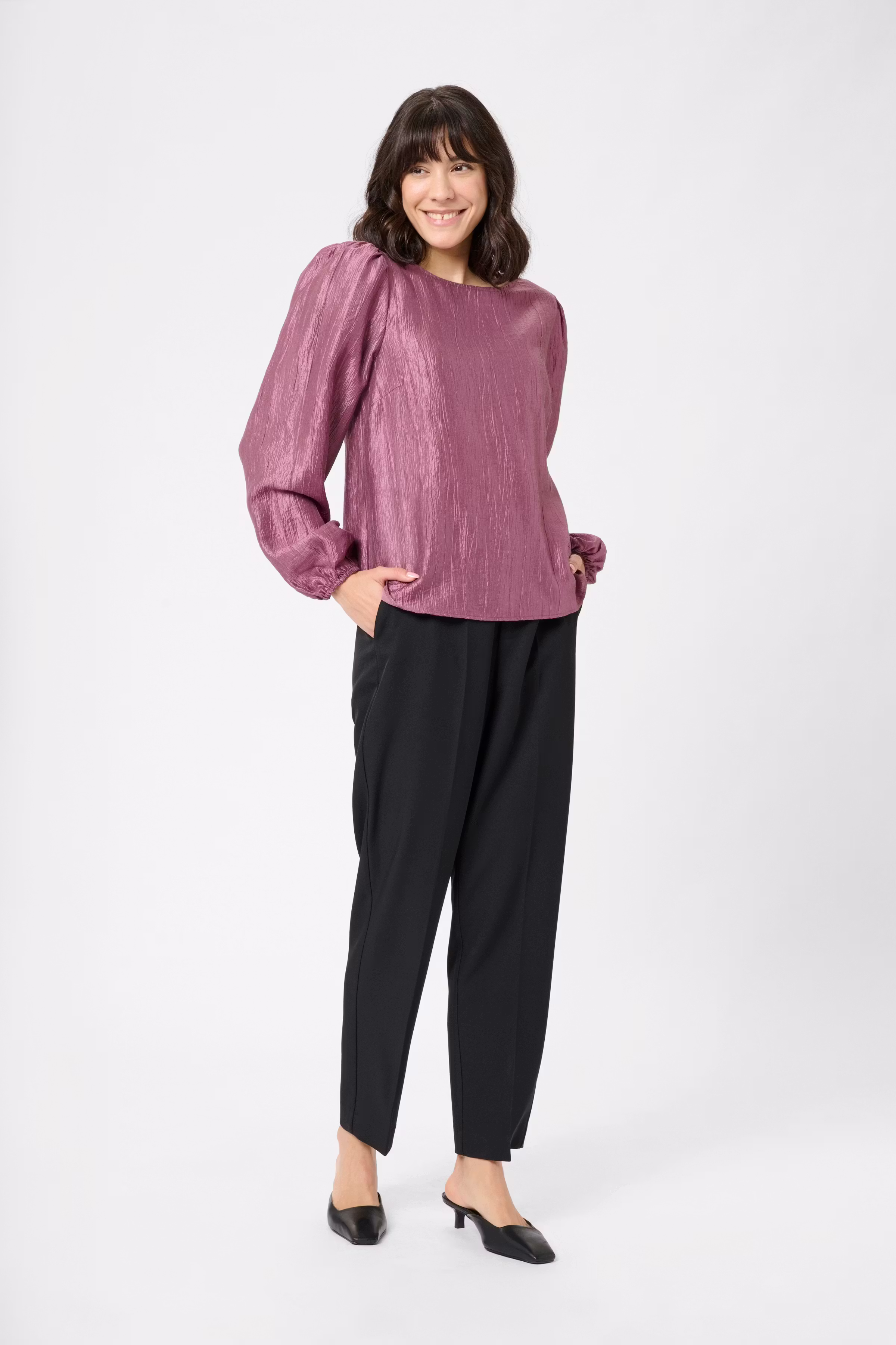KArizz Bluse LOOKBOOK FRONT 10510942-181709