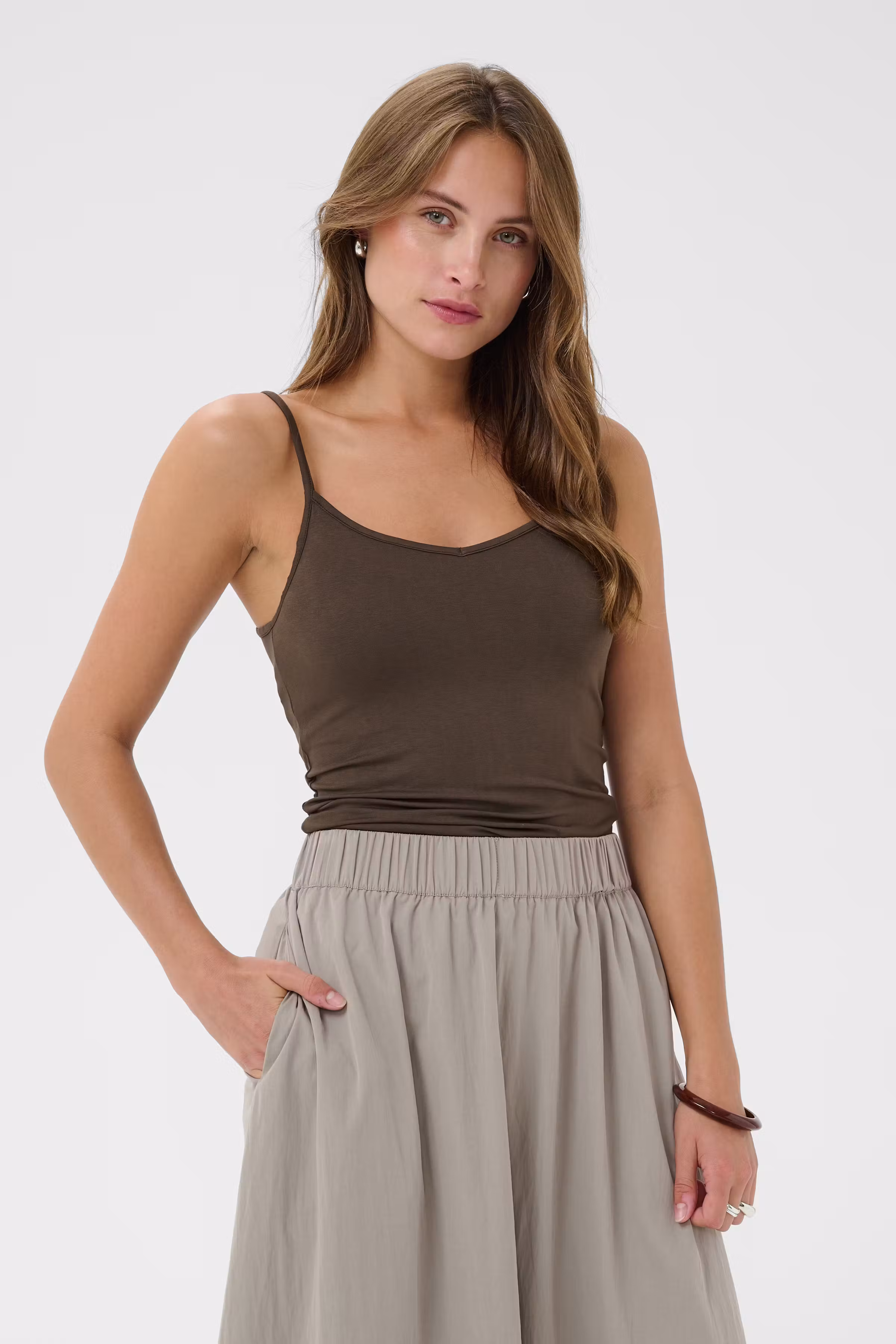 ViggaSZ Top LOOKBOOK FRONT 30515506-190912