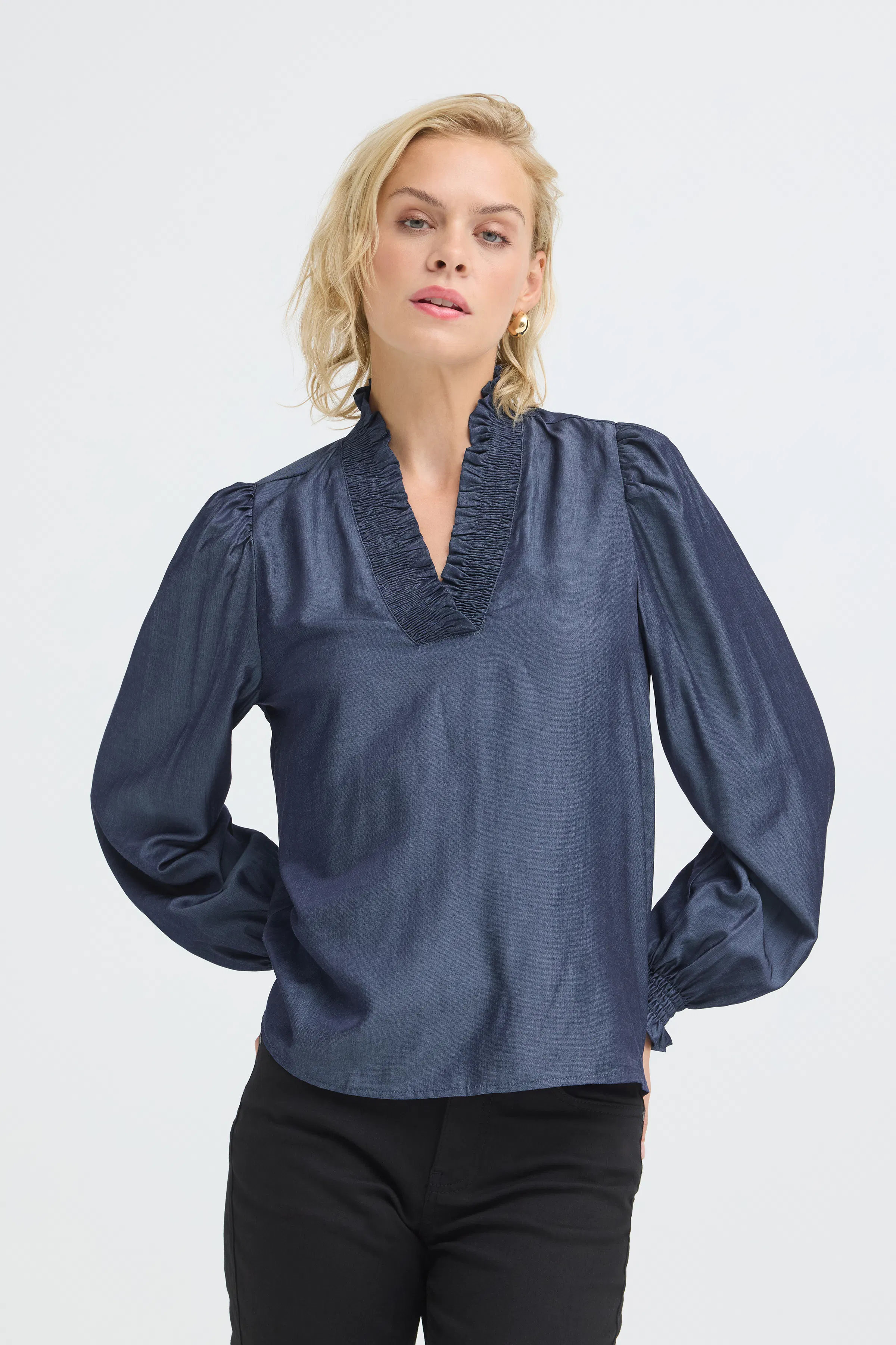 PZCASSY Bluse LOOKBOOK FRONT 50210971-194020