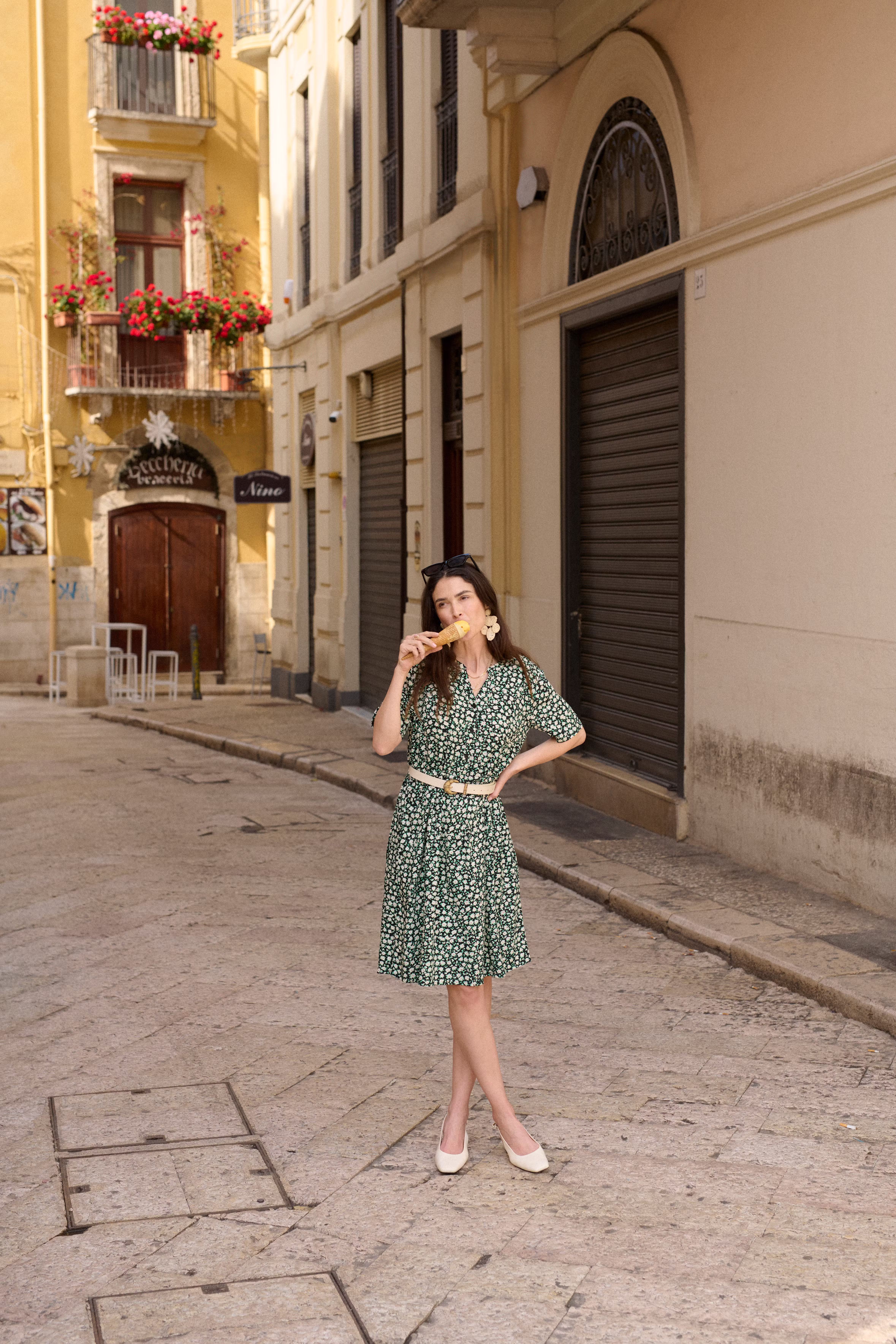 CRTiah Kjole LOCATION NONE 10609700-106206