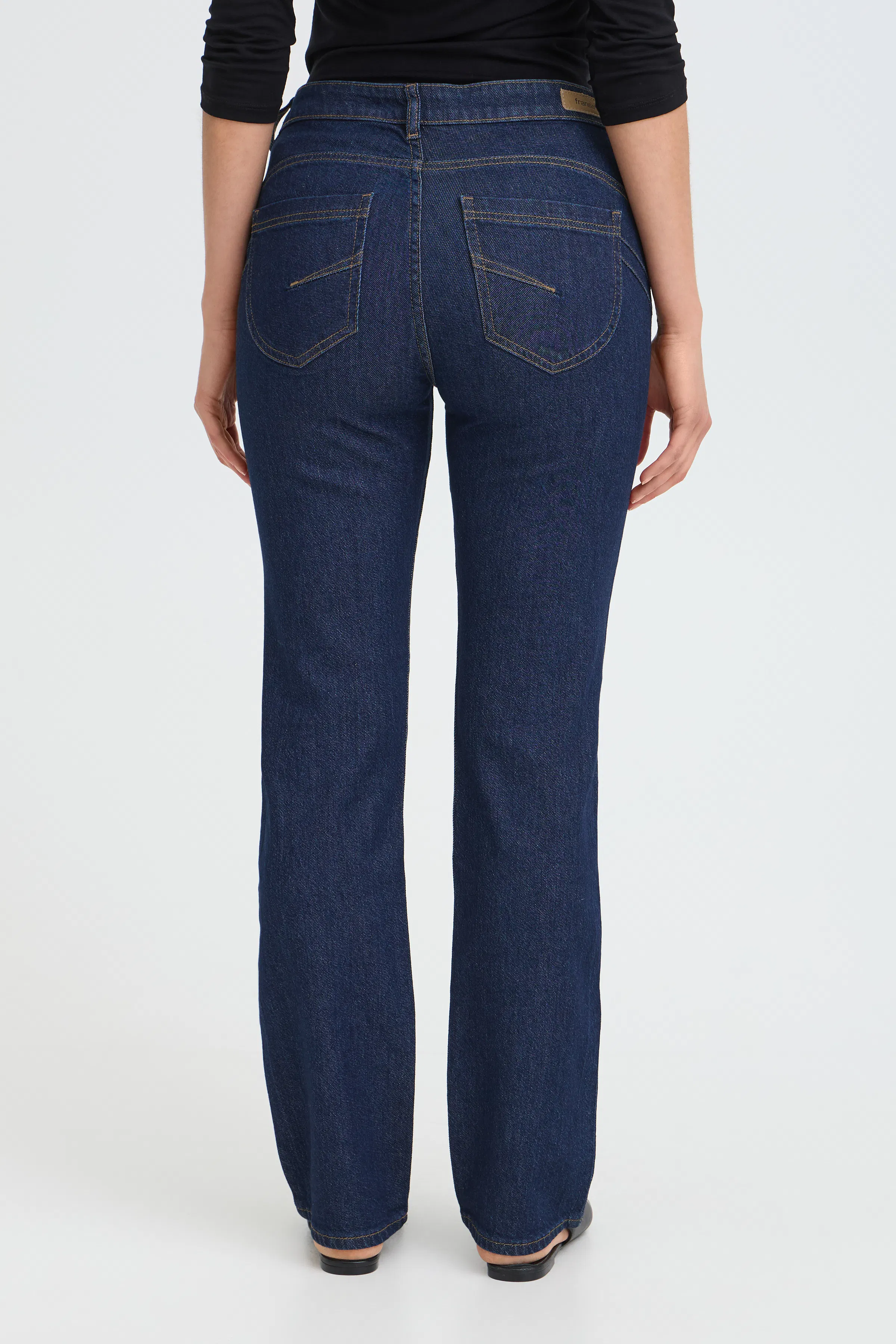 FRCELINA Jeans LOOKBOOK BACK 20618591-200996