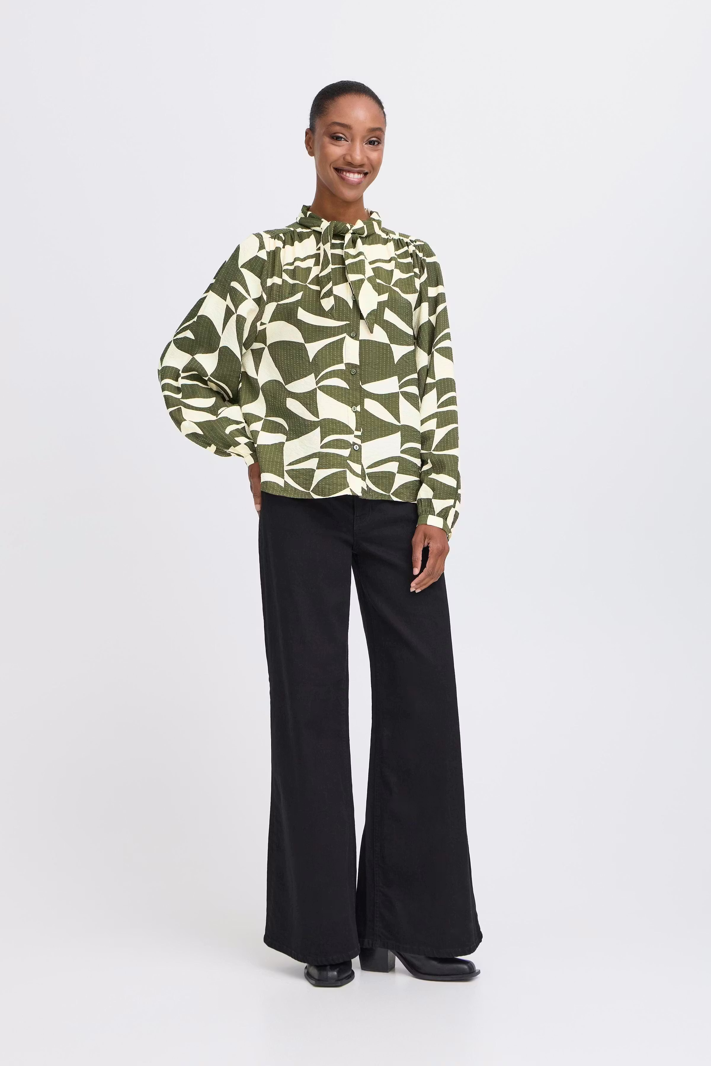 IHLISADORA Overhemd LOOKBOOK FRONT 20124286-900000701